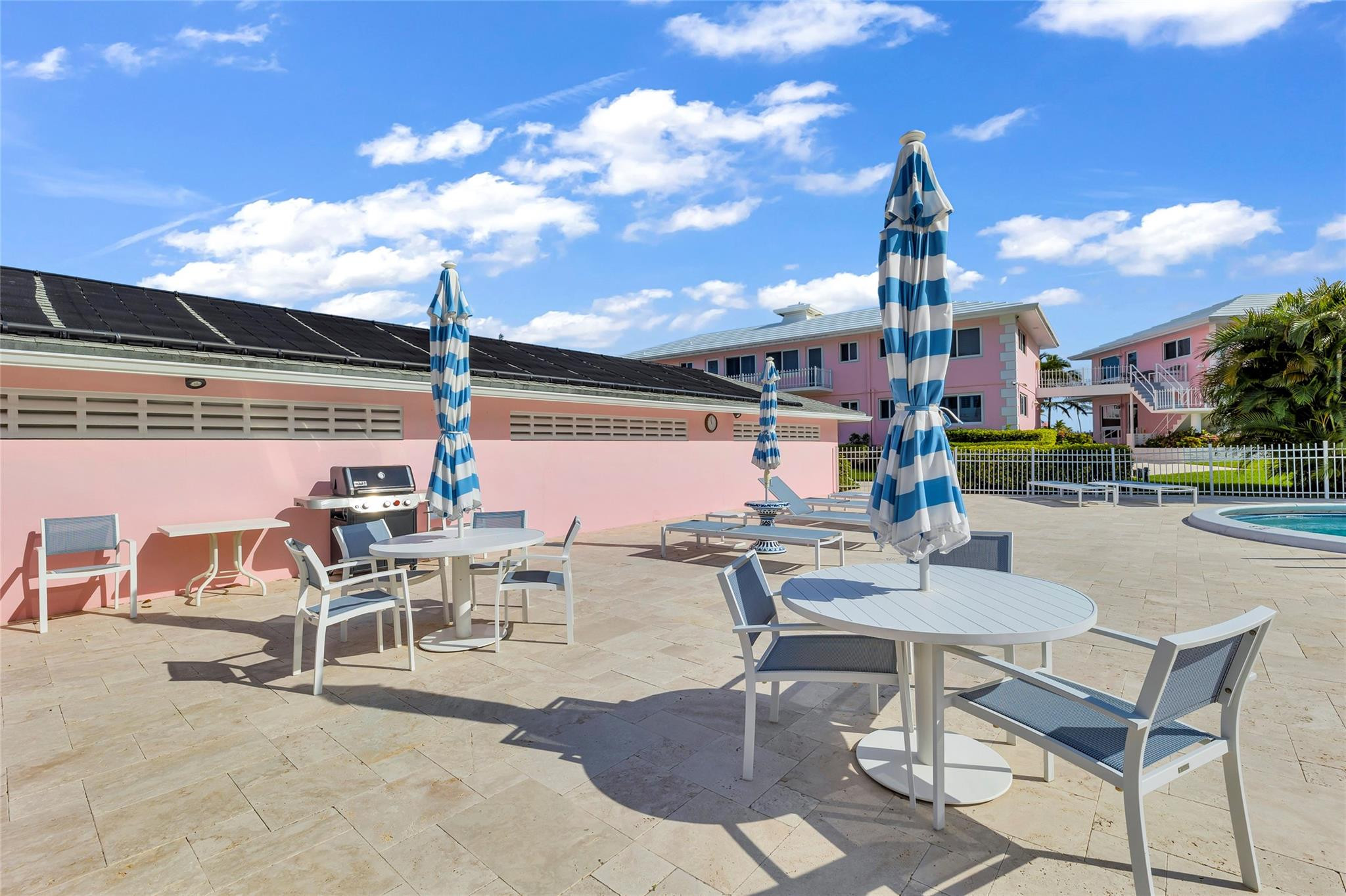 1922 S Ocean Lane 10 Property Photo 41