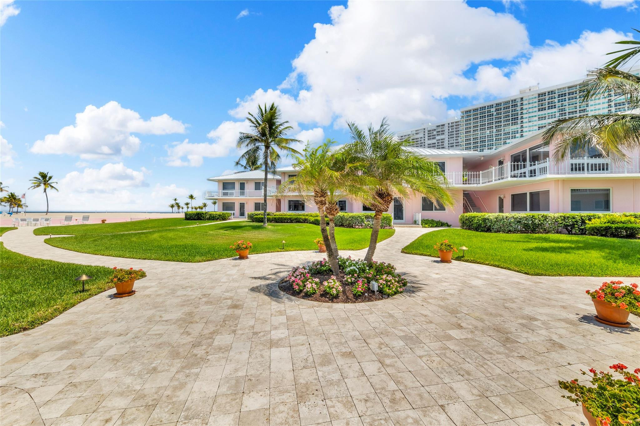 1922 S Ocean Lane 10 Property Photo 45
