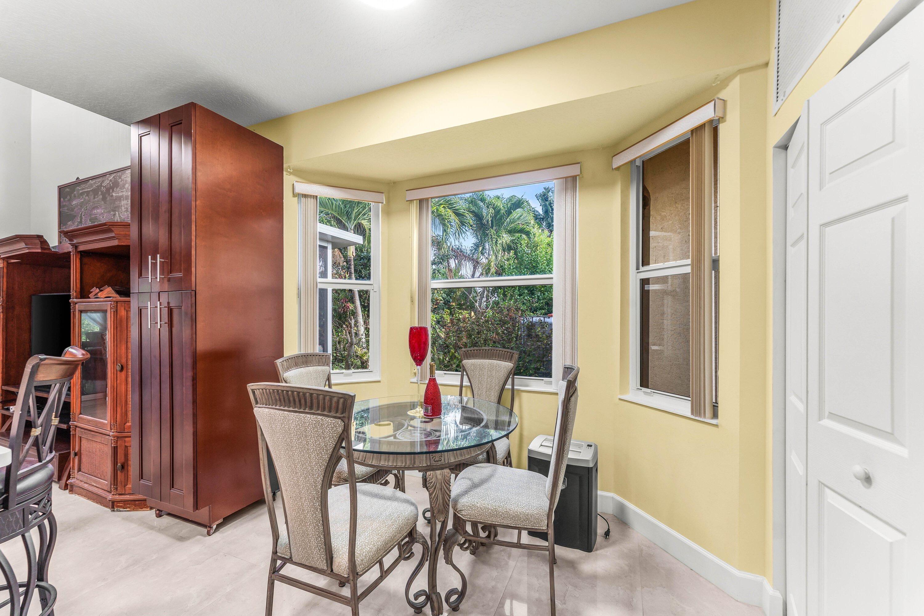 6220 Kelty Way Property Photo 14