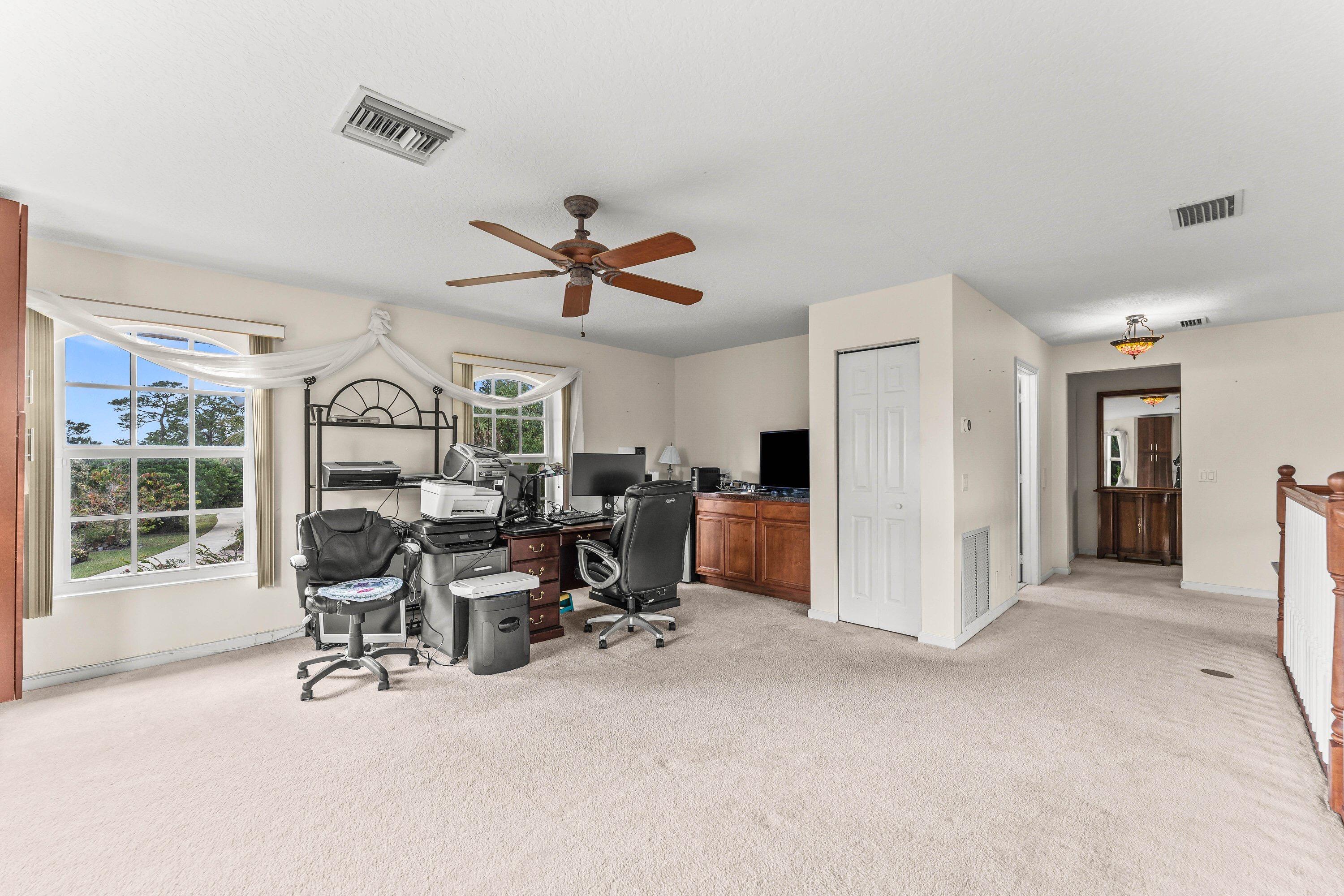 6220 Kelty Way Property Photo 25