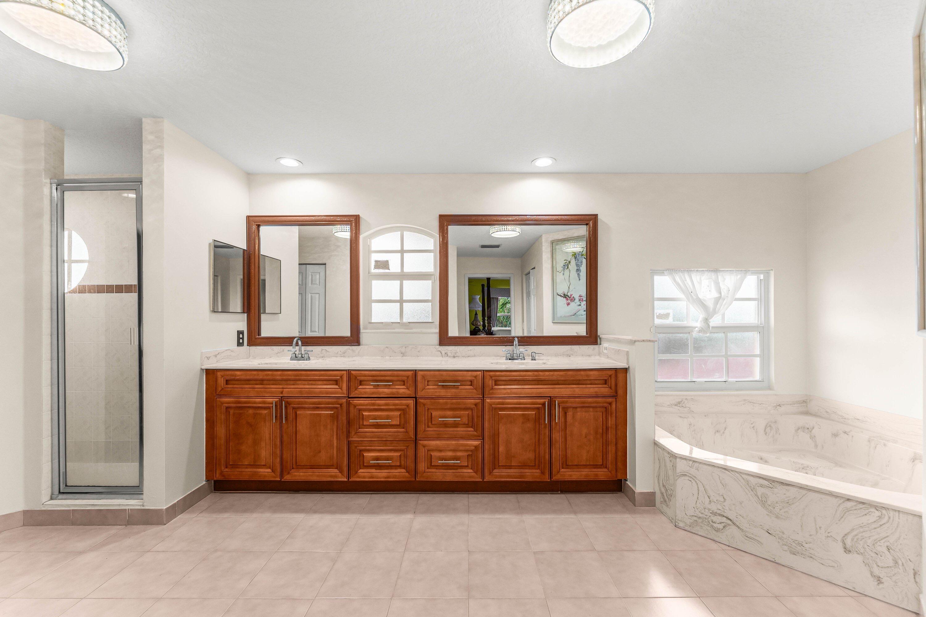 6220 Kelty Way Property Photo 29