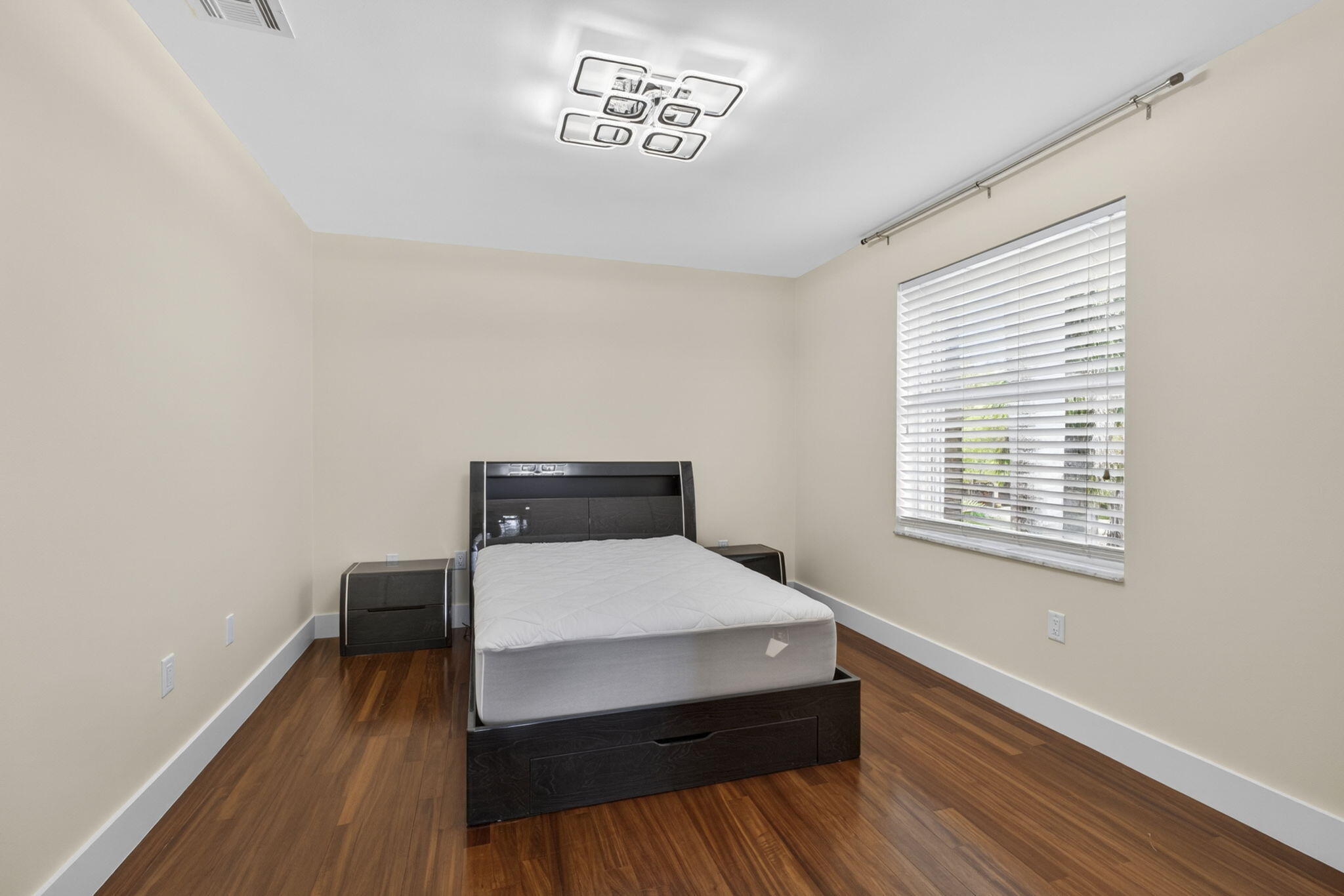 1724 Annandale Circle Property Photo 60