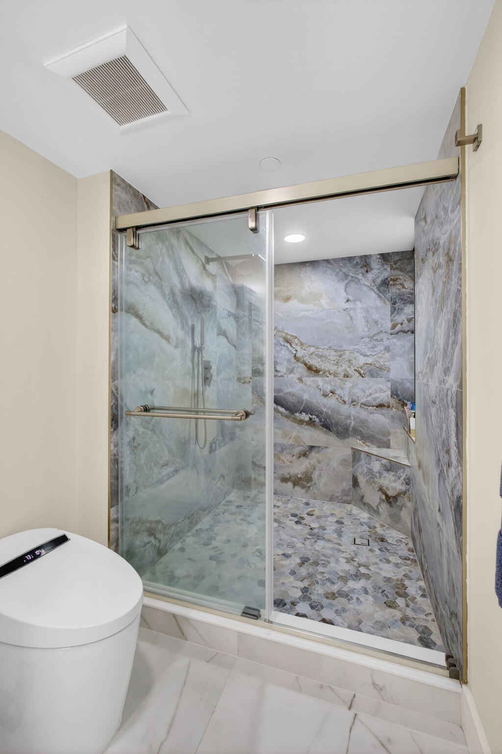 4100 N Ocean Drive 1201 Property Photo 17