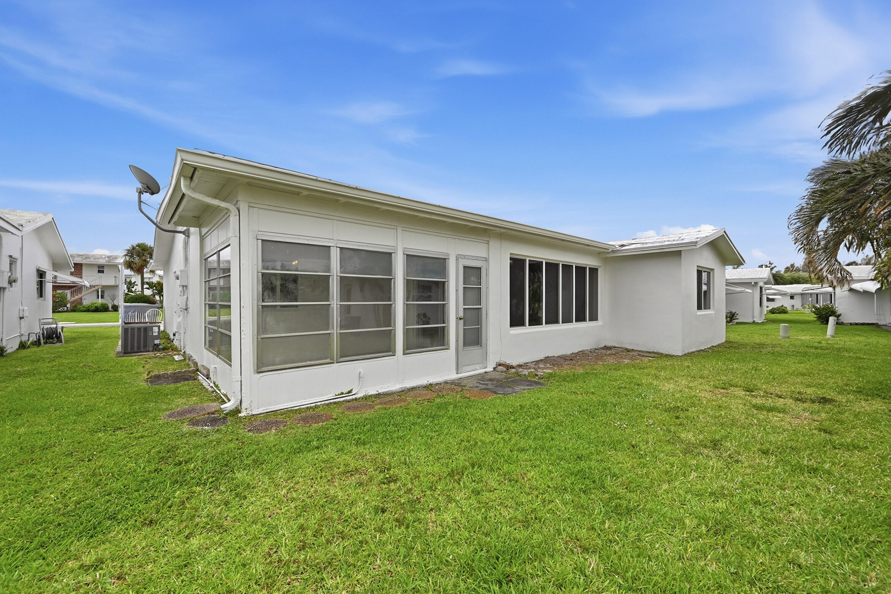 2631 W Golf Boulevard Property Photo 29
