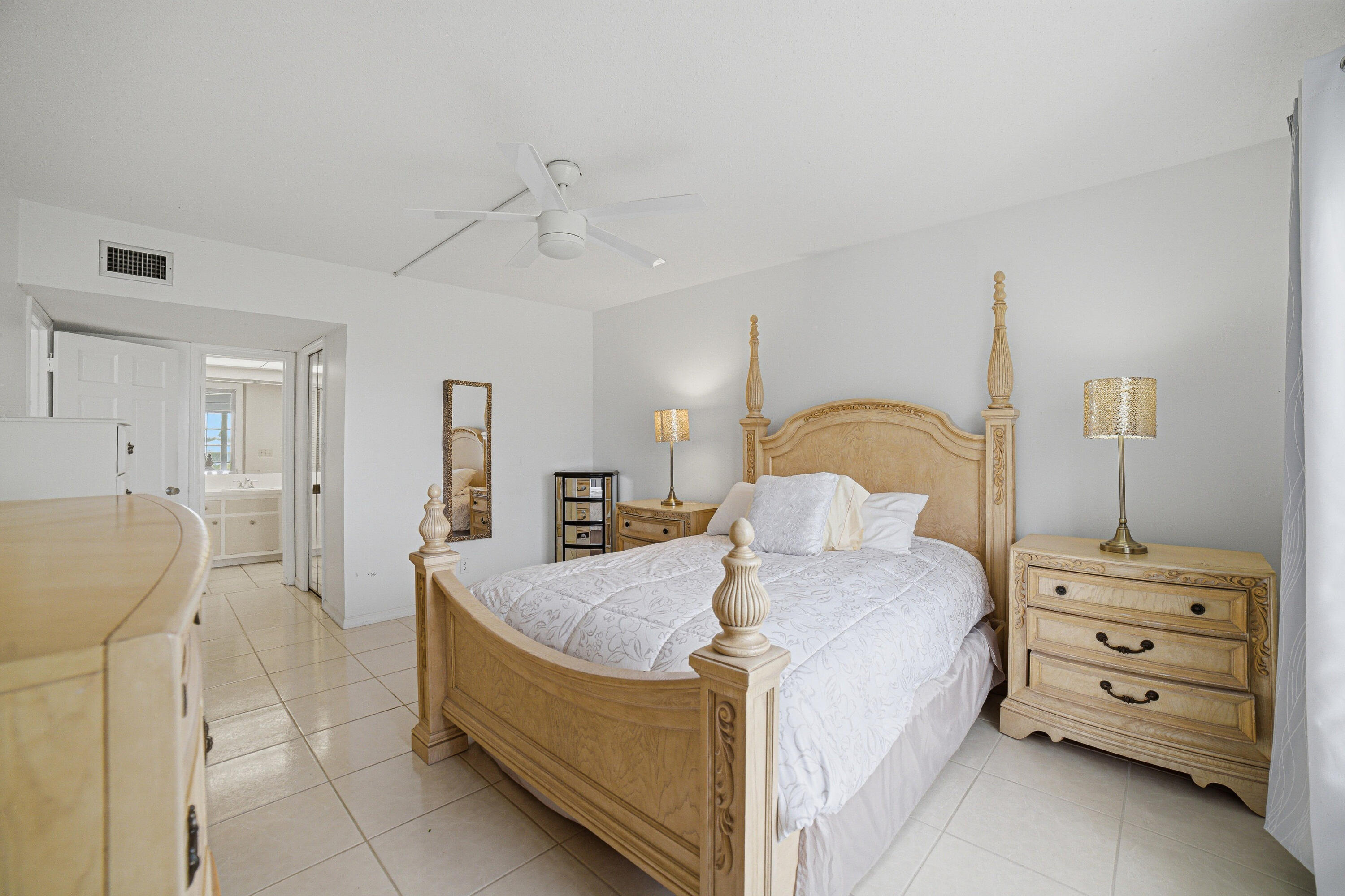 169 Atlantis Boulevard 205 Property Photo 14