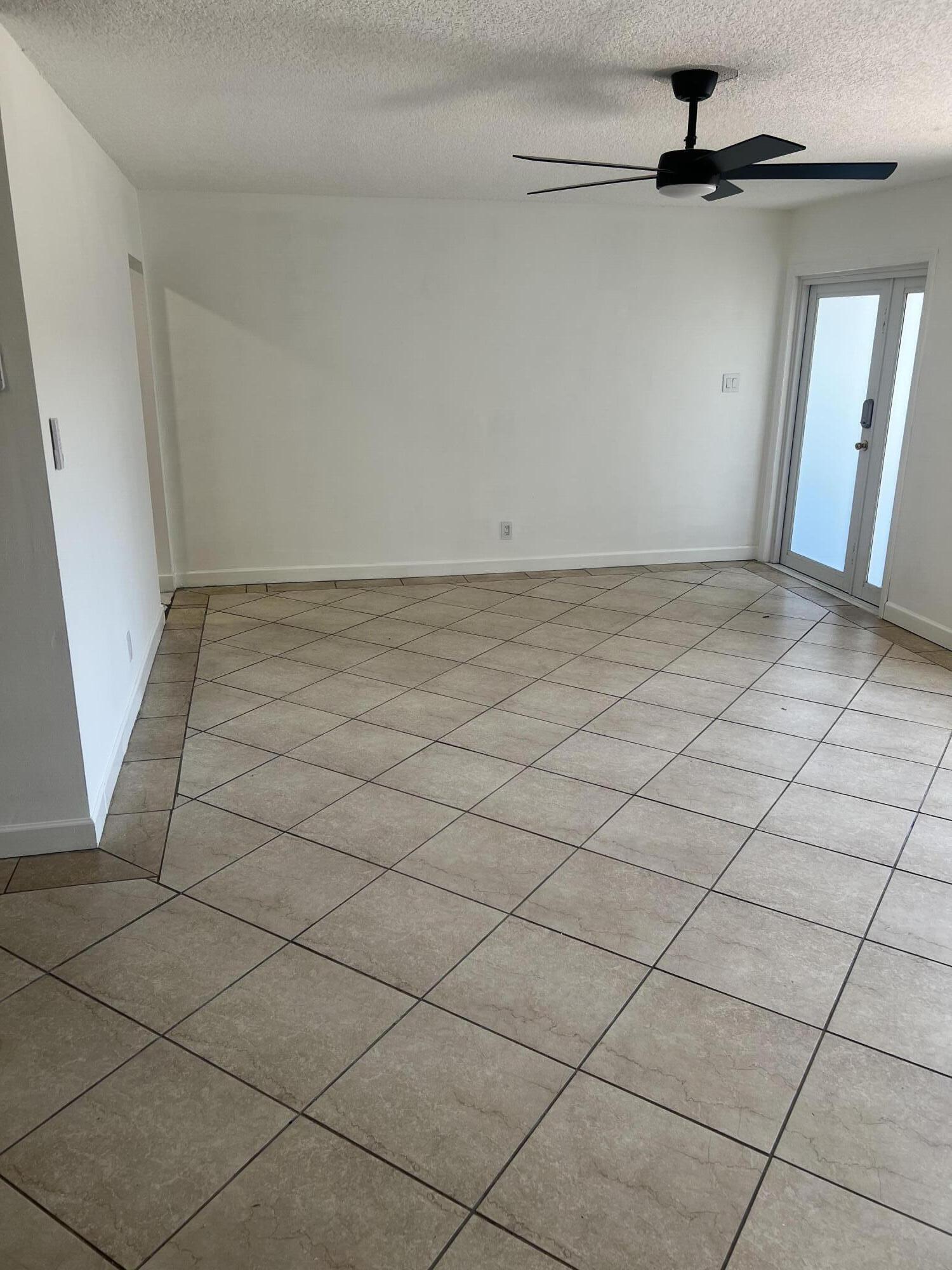 6717 Nw 59th Street Property Photo 21