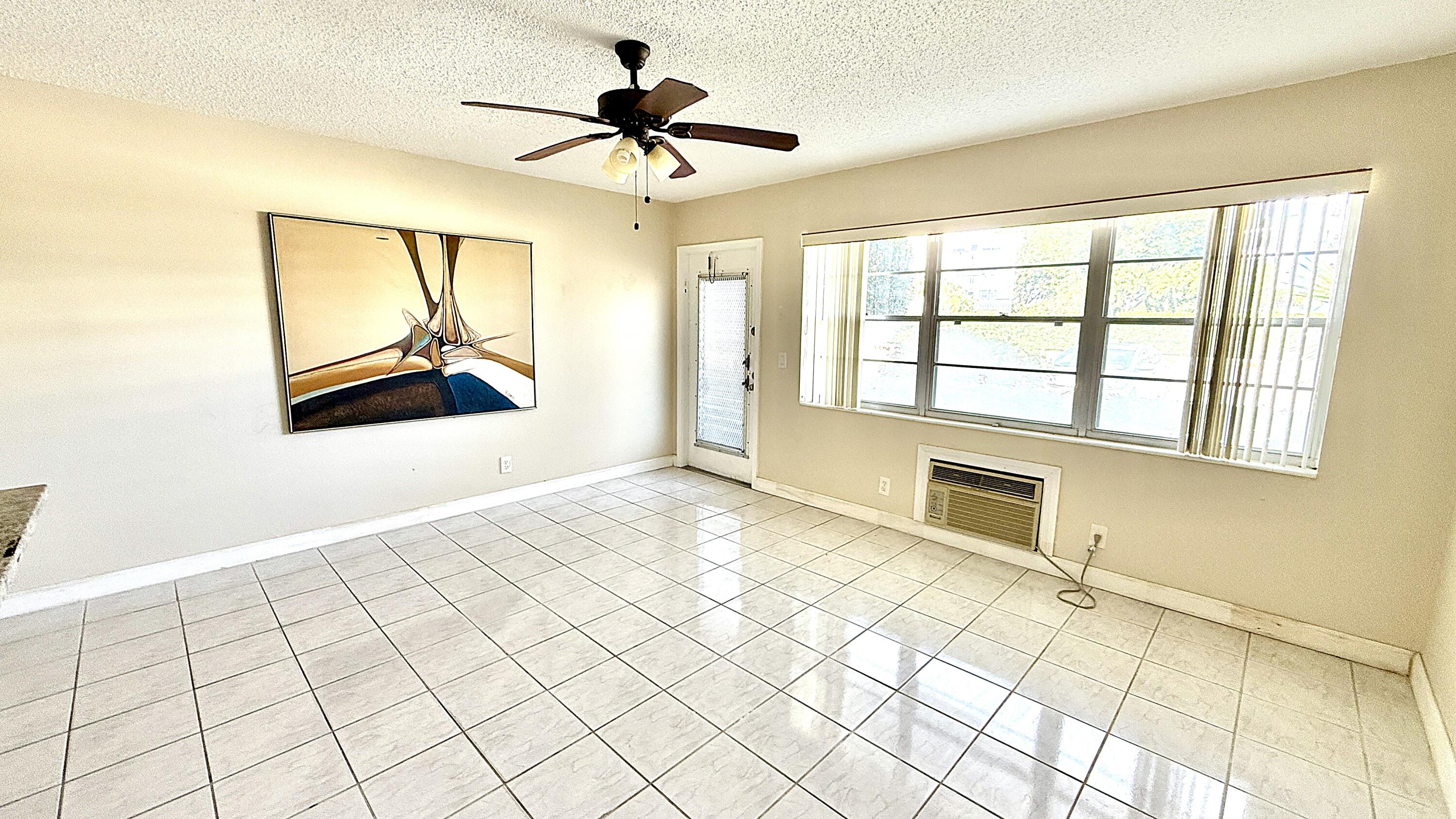79 Lyndhurst D Property Photo 7