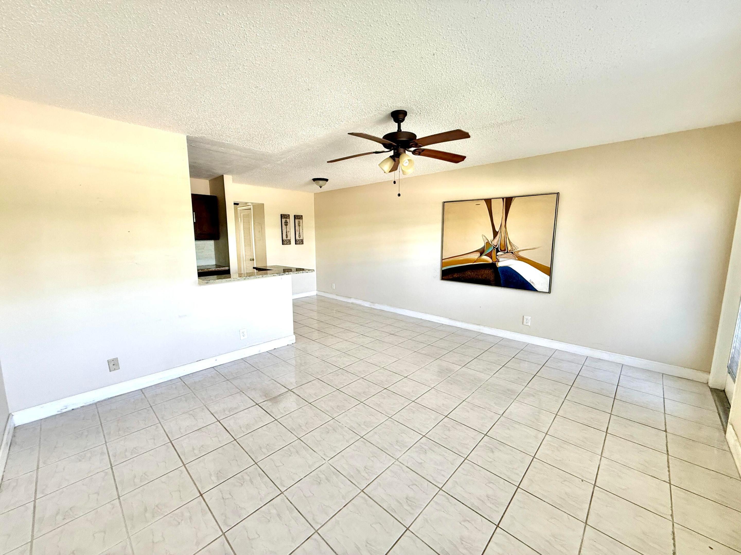 79 Lyndhurst D Property Photo 8