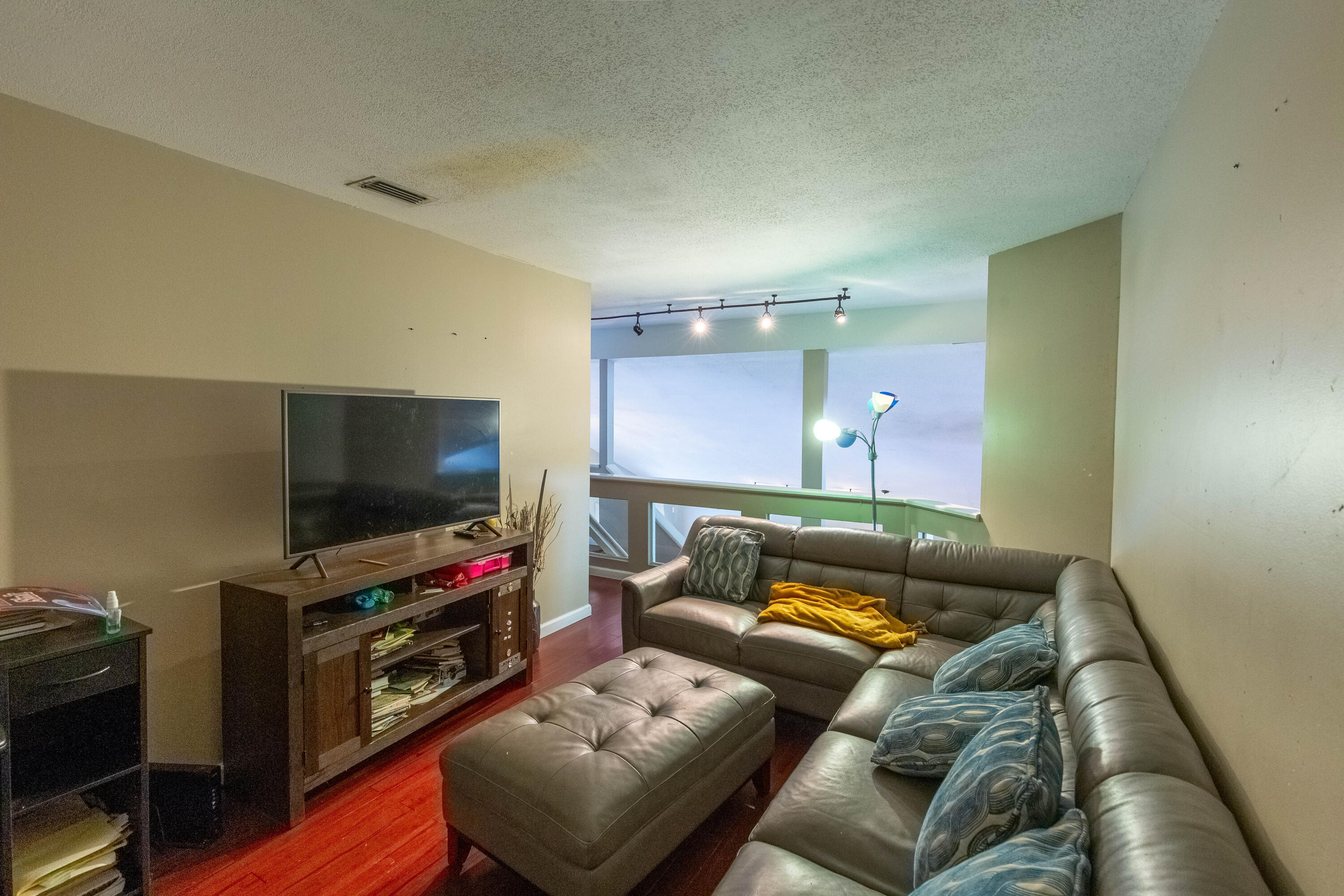 15157 Oak Chase Court Property Photo 20