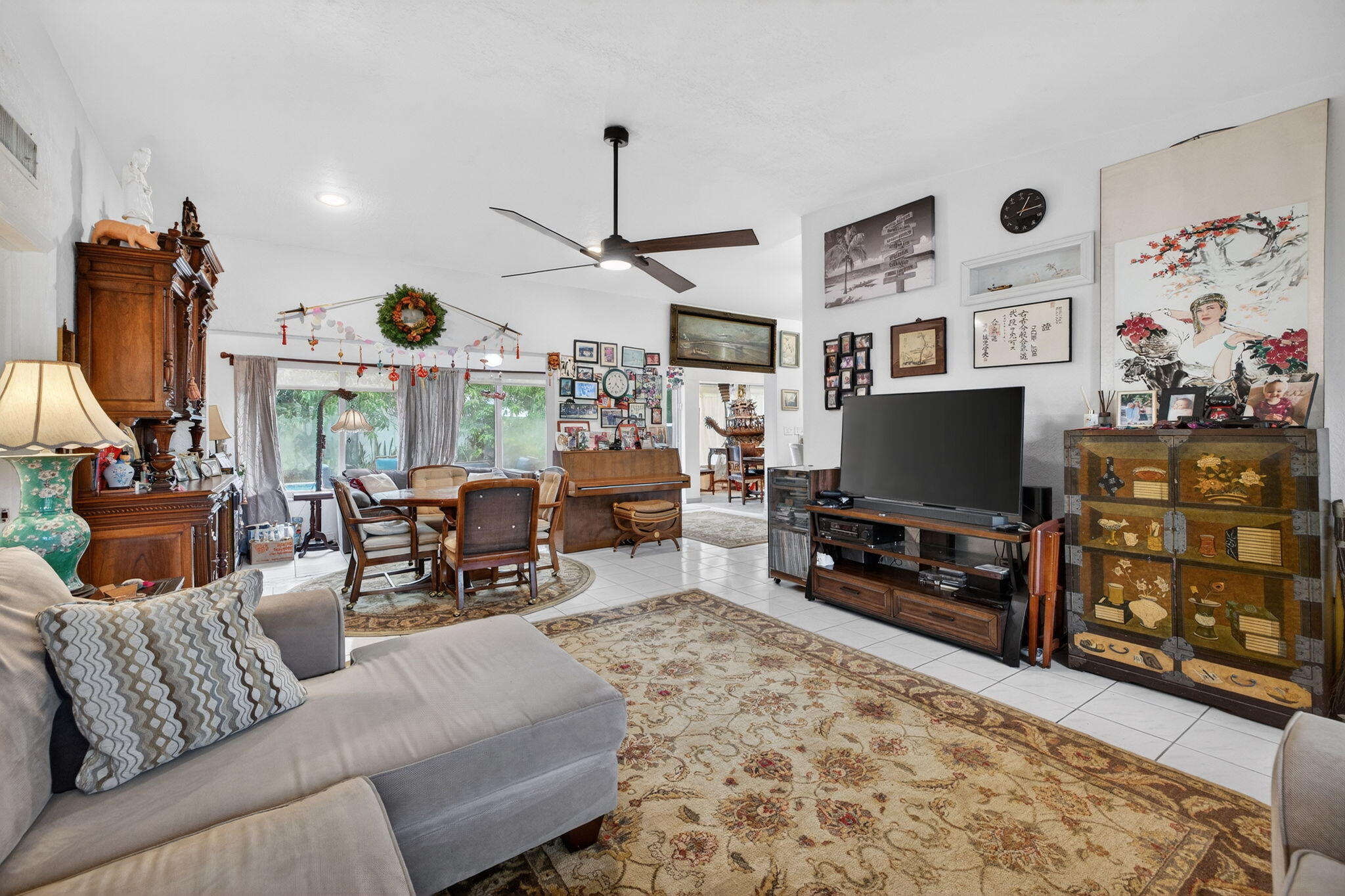 1935 Se 25th Avenue Property Photo 9