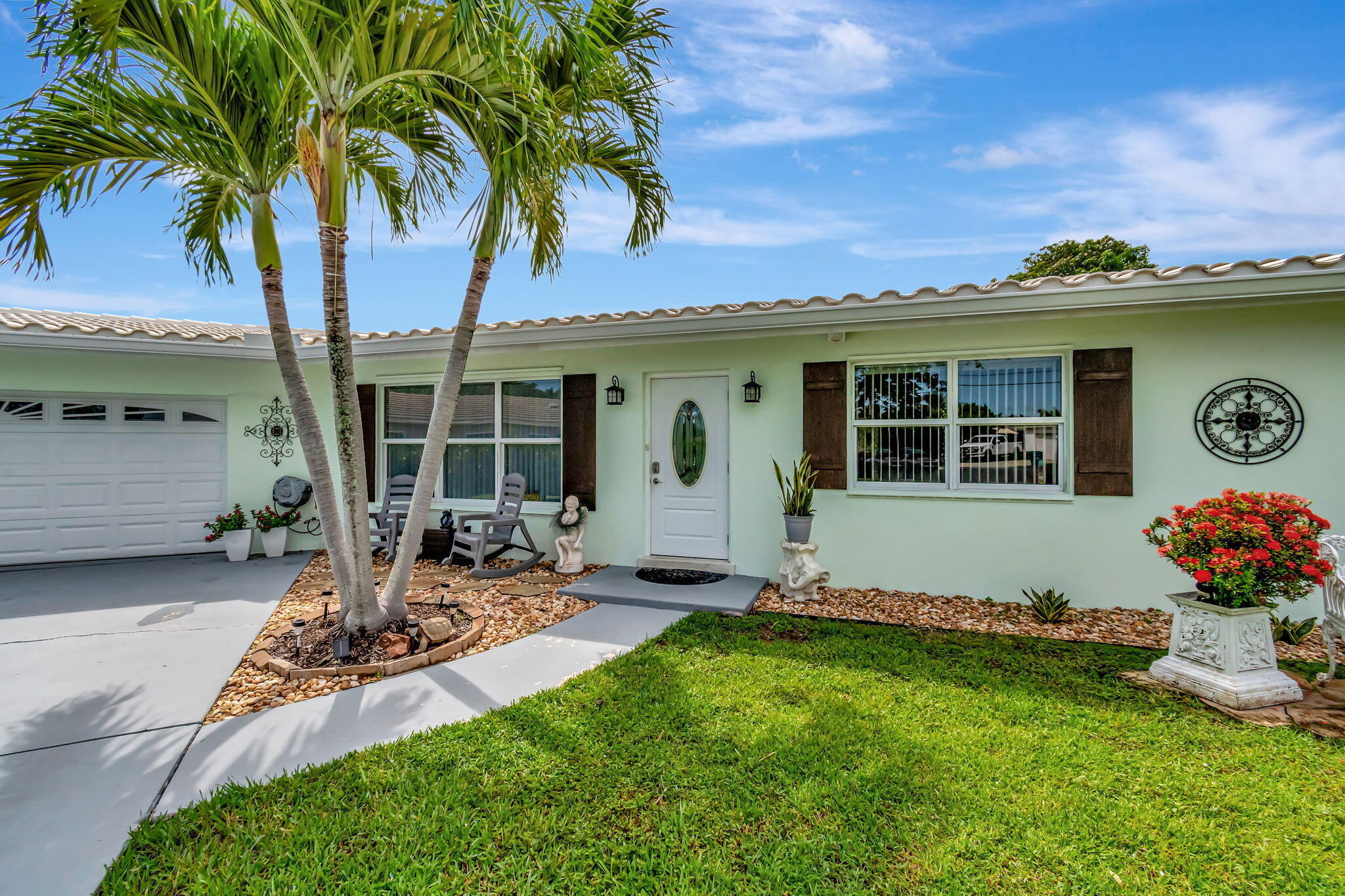 302 Venice Drive Property Photo 35