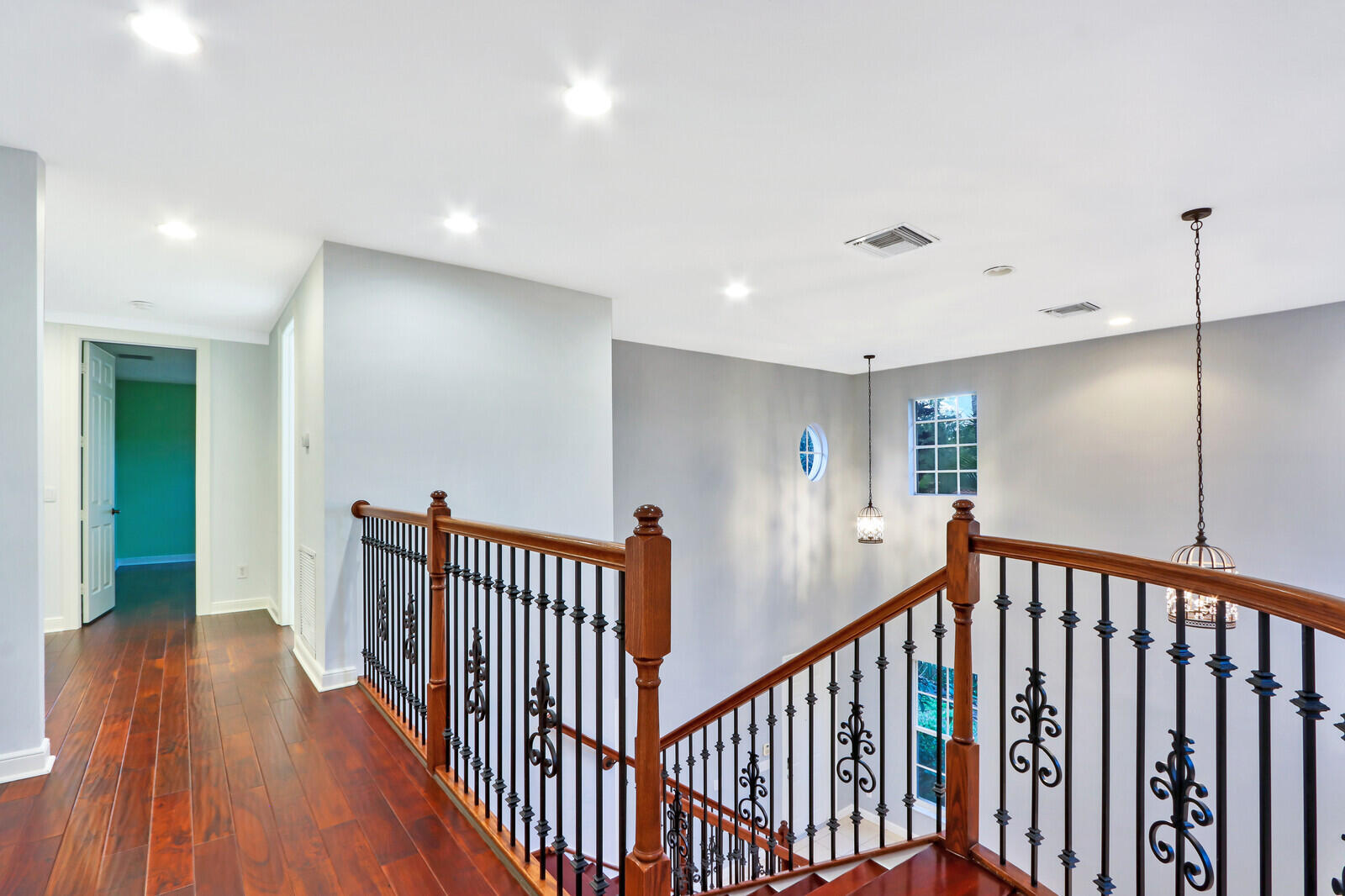 1904 Flower Drive Property Photo 24