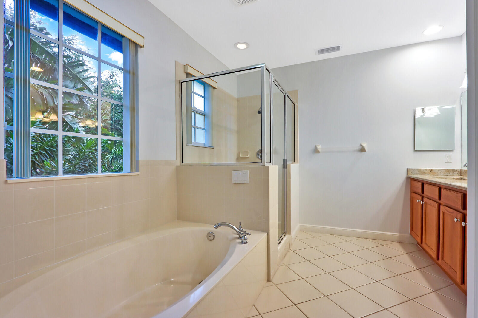 1904 Flower Drive Property Photo 30