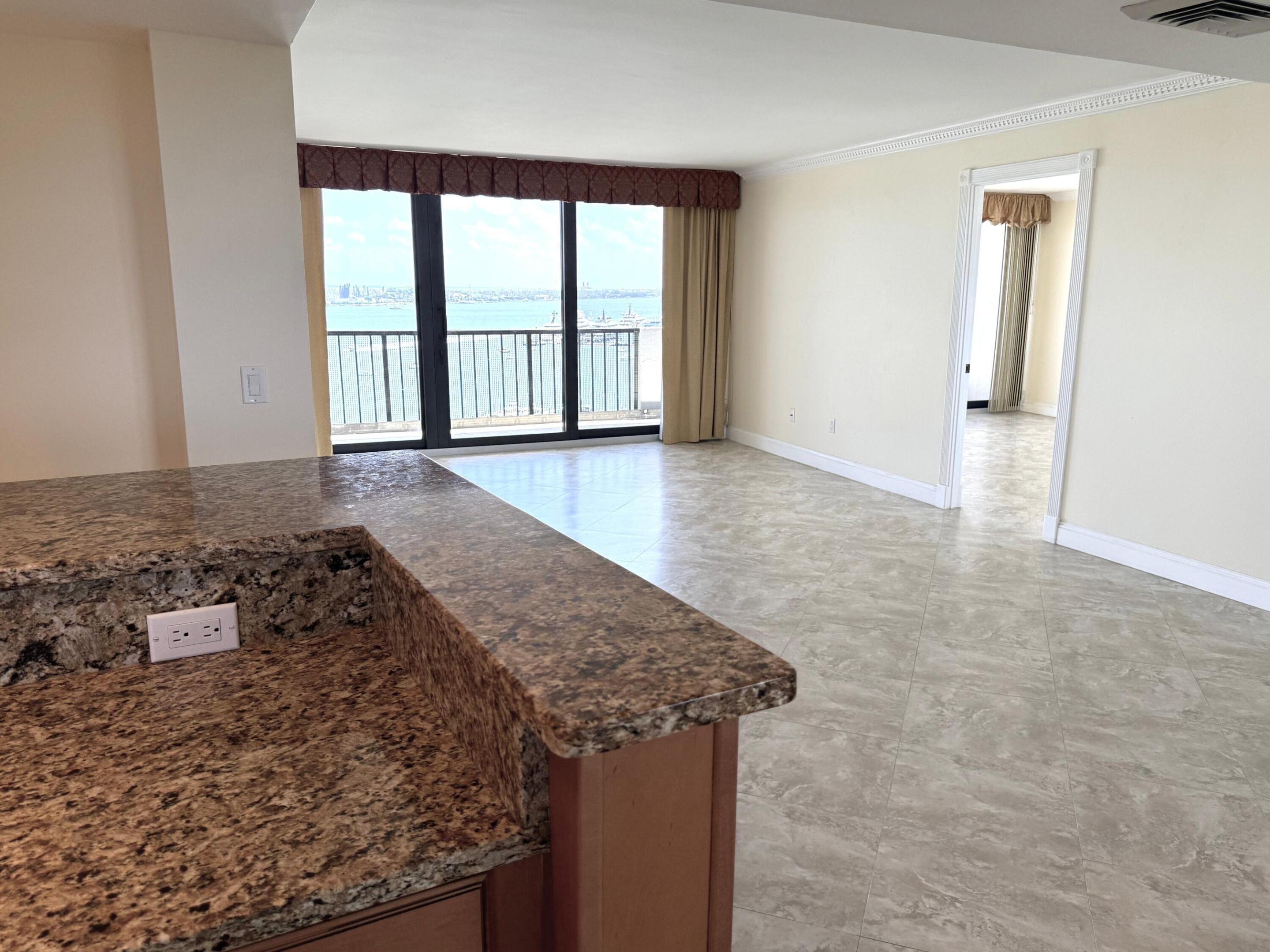 5200 N Flagler Drive 1604 Property Photo 5