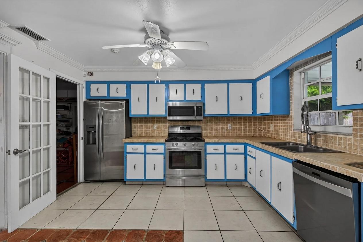 3213 Dover Road Property Photo 19
