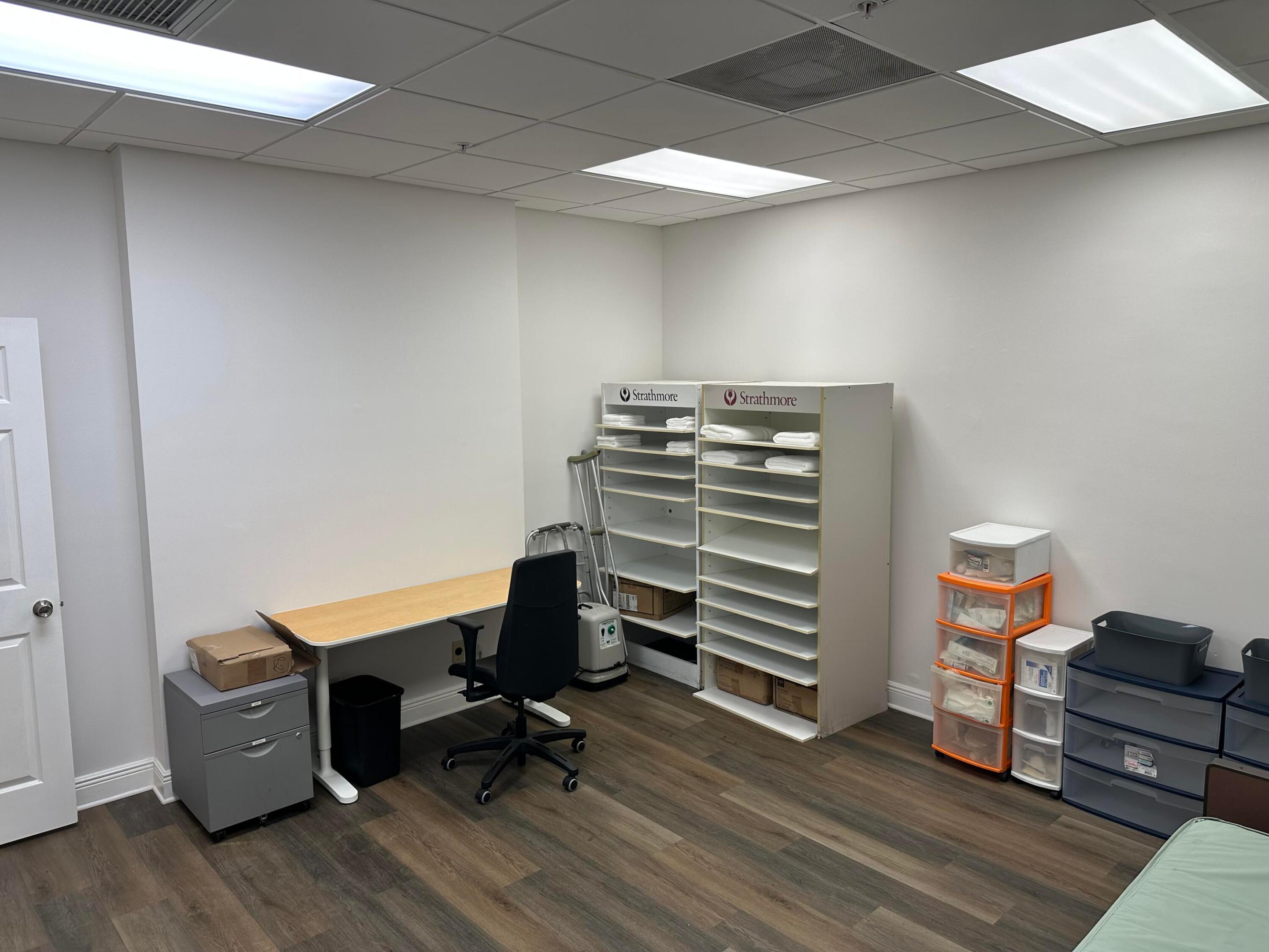 6435 W Commercial Boulevard Property Photo 8