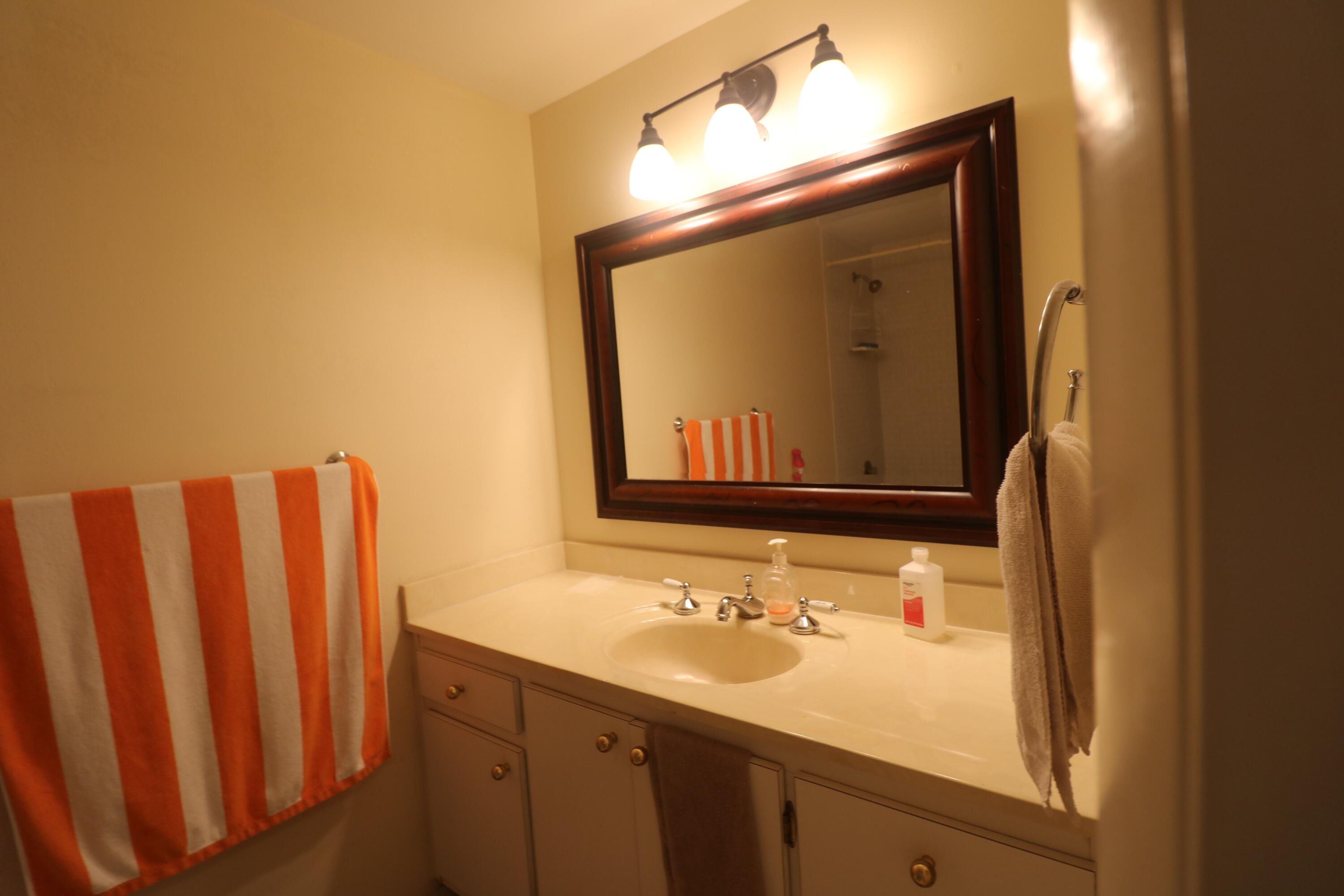 4001 Hillcrest Drive 510 Property Photo 7