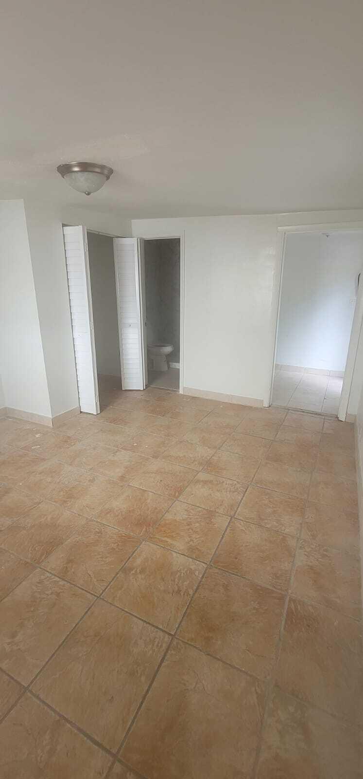 5721 Fillmore Street Property Photo 15