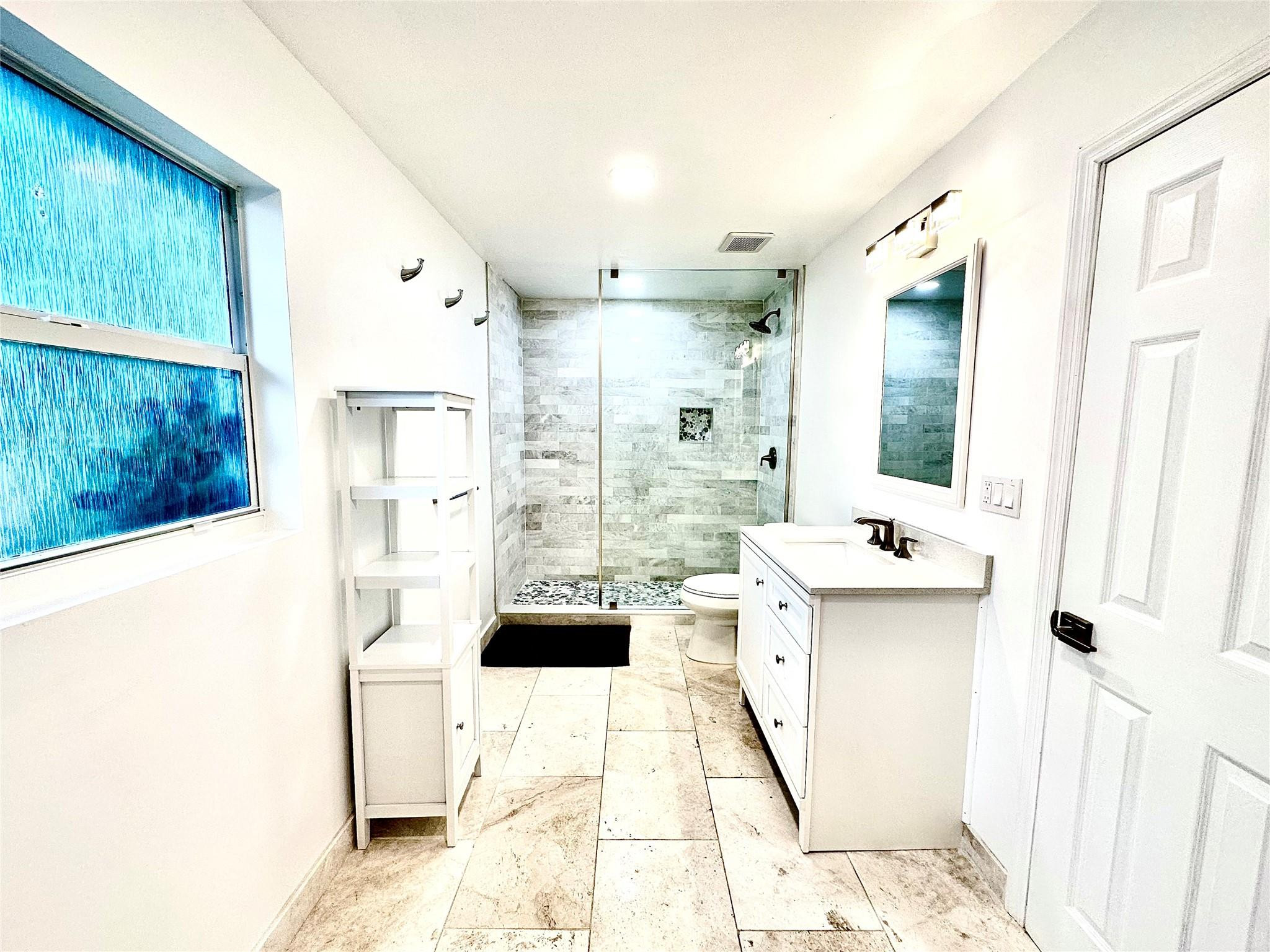 1742 Ne 7th Street Property Photo 10