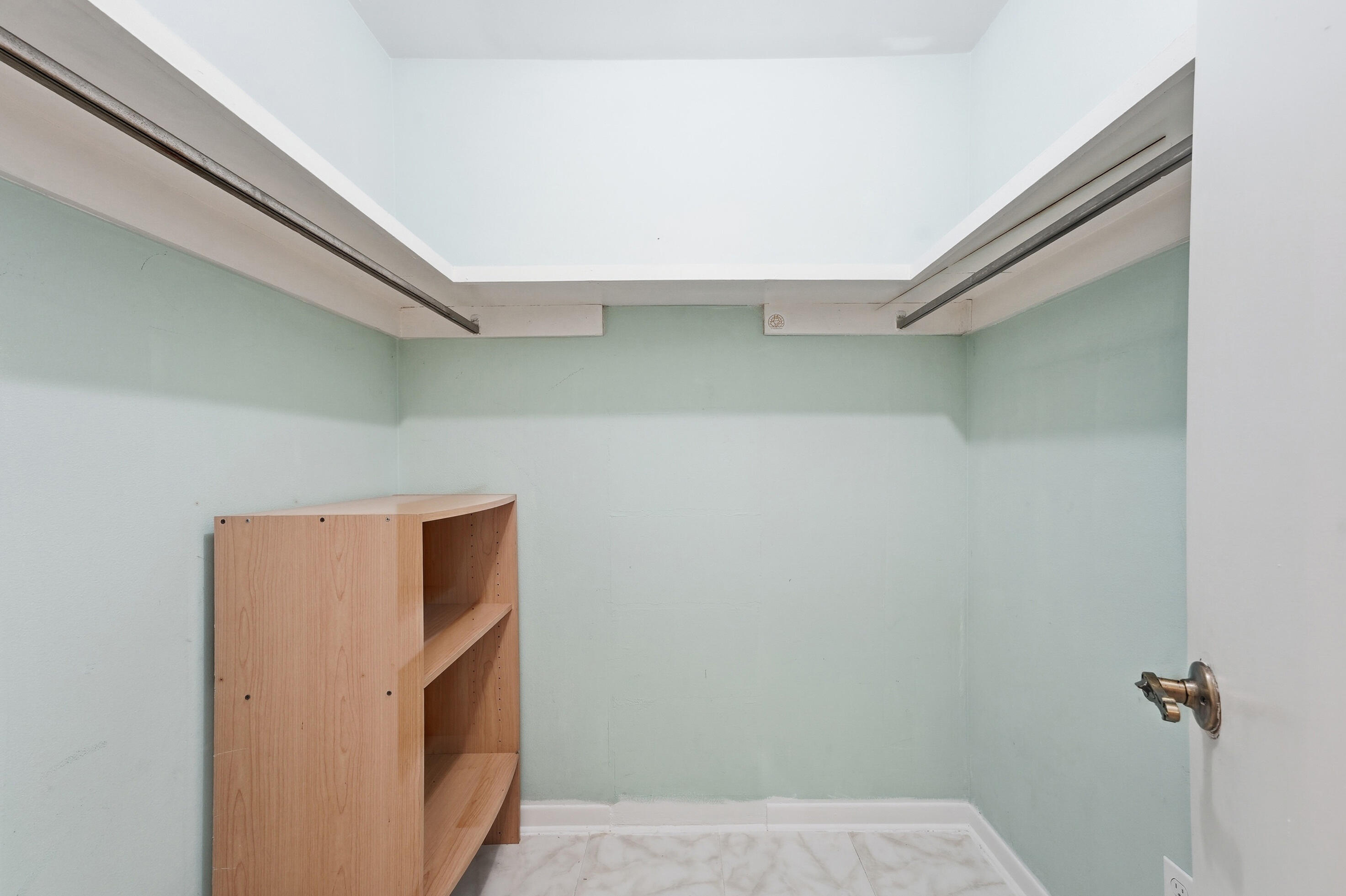 2115 15th Place Property Photo 19