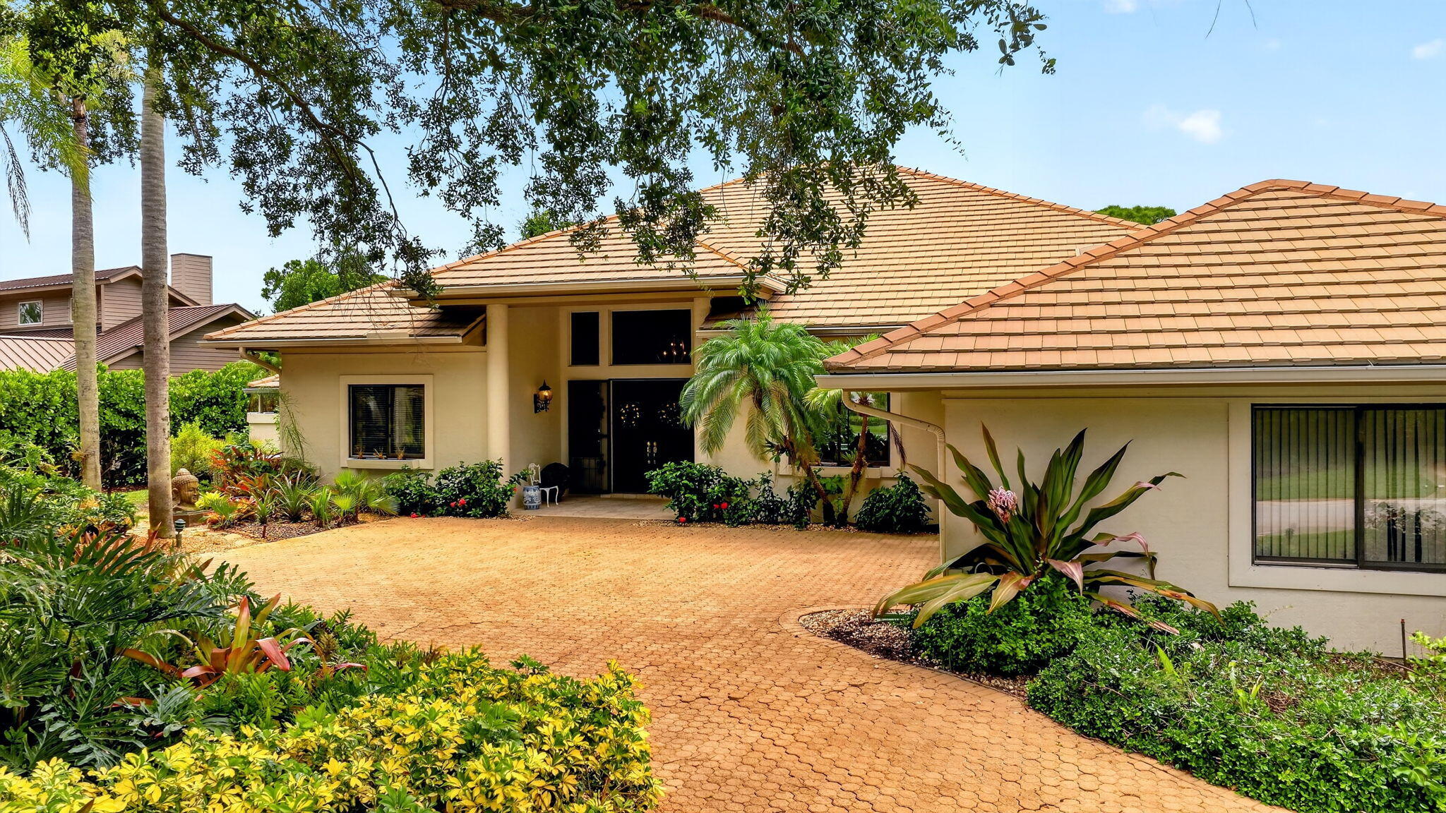 6460 Se Winged Foot Drive Property Photo 1