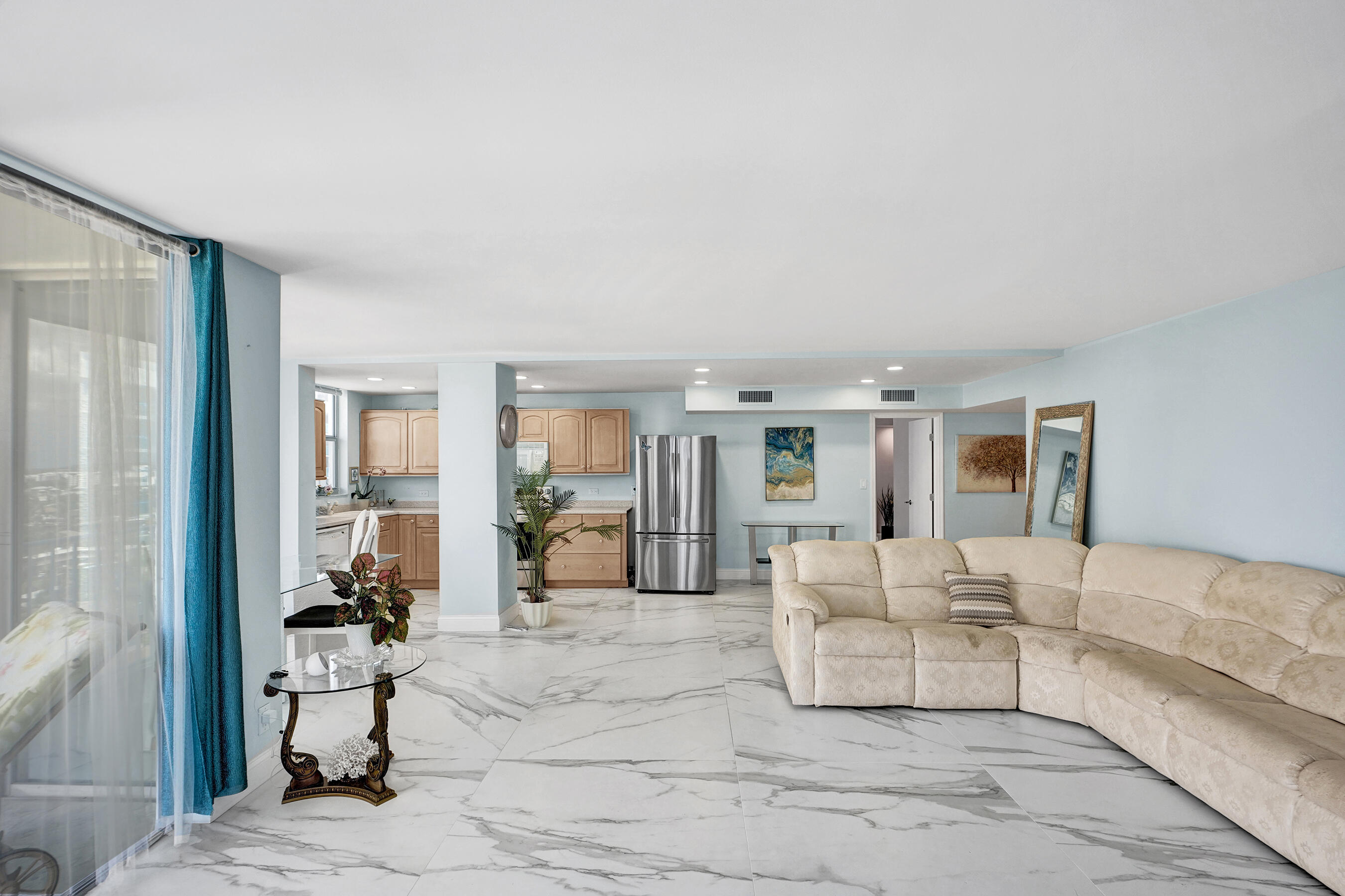 1010 S Ocean Boulevard 2009 Property Photo 13