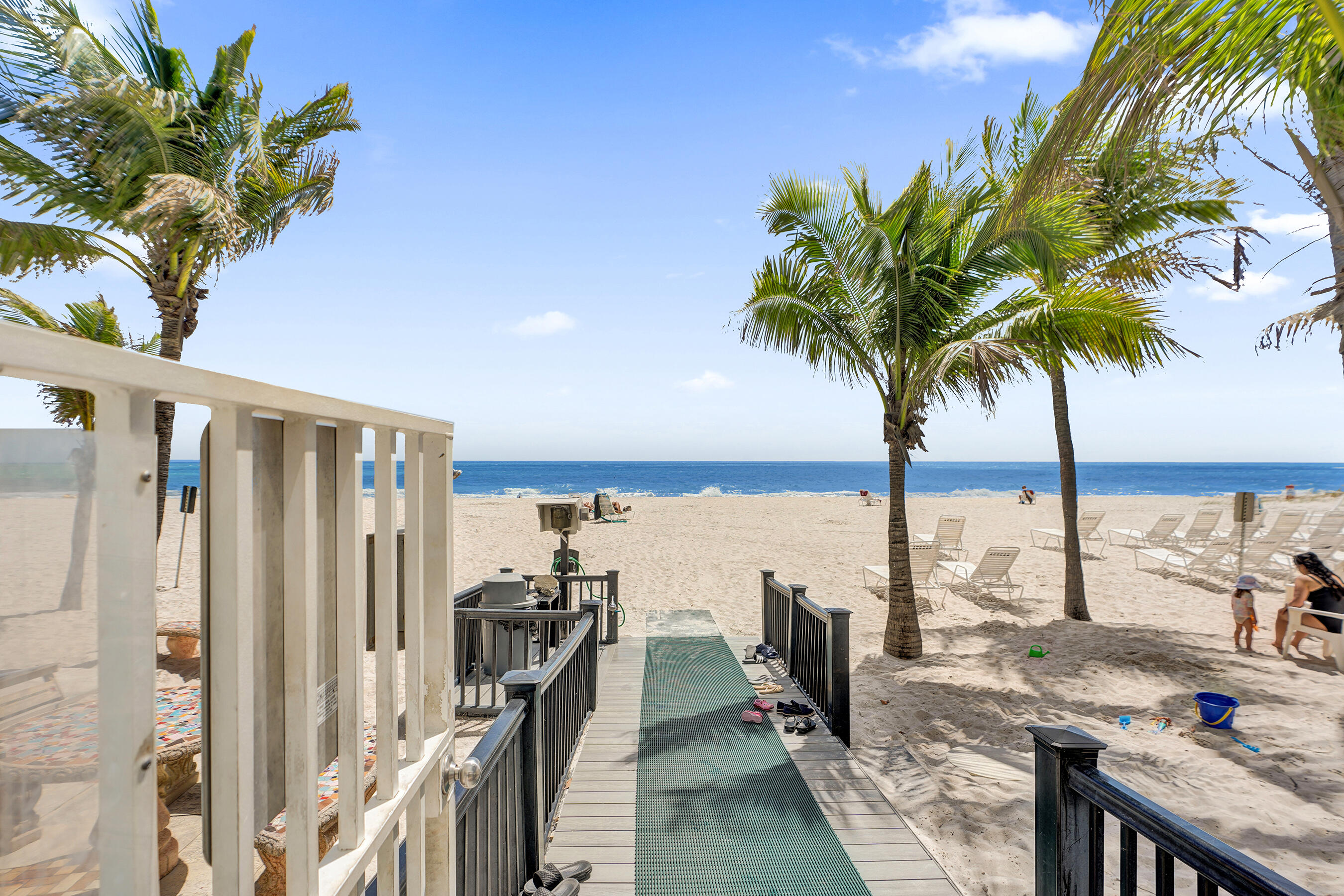 1010 S Ocean Boulevard 2009 Property Photo 42