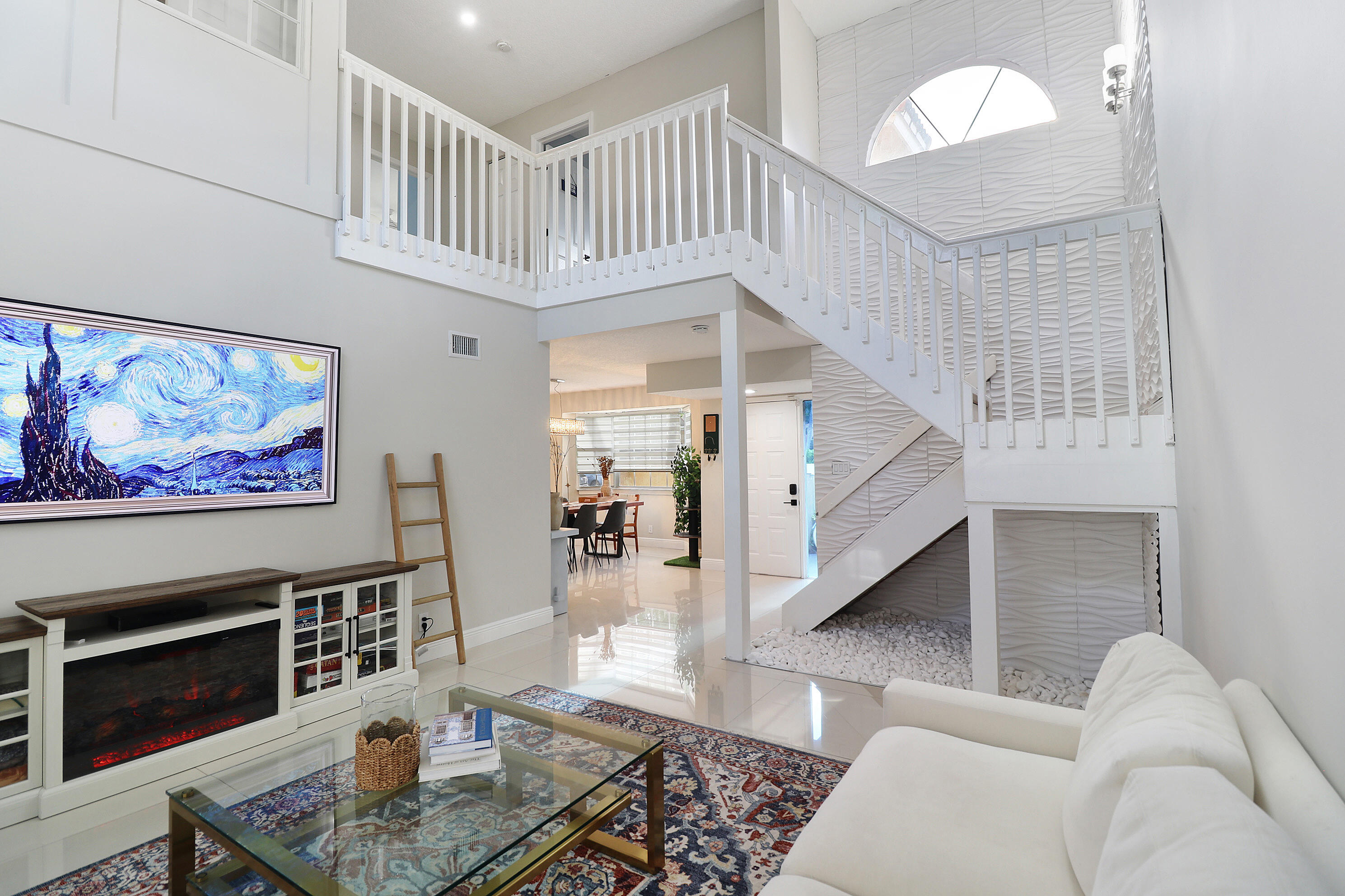 11303 Lakeview Drive 8-m Property Photo 5