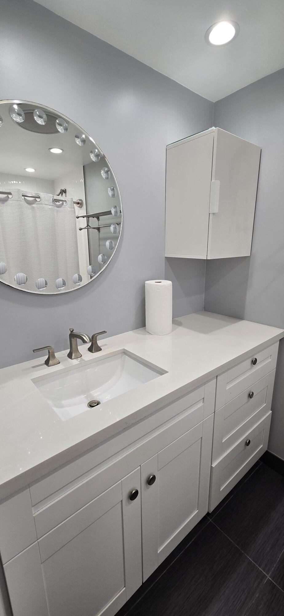 3300 N Palm Aire Drive 109 Property Photo 22