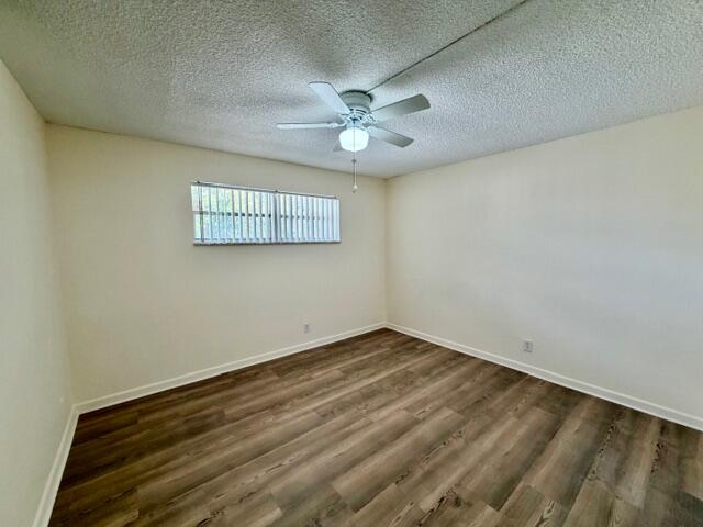 8940 S Hollybrook Boulevard 208 Property Photo 6