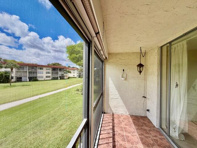 8940 S Hollybrook Boulevard 208 Property Photo 17