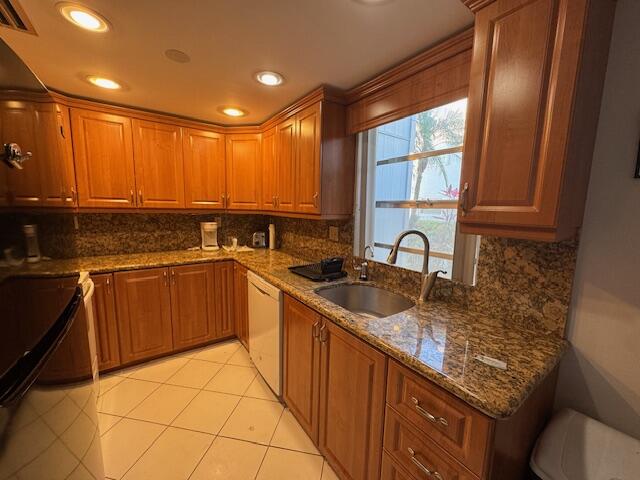 107 Flanders Property Photo 5