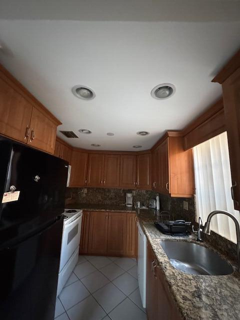 107 Flanders Property Photo 7