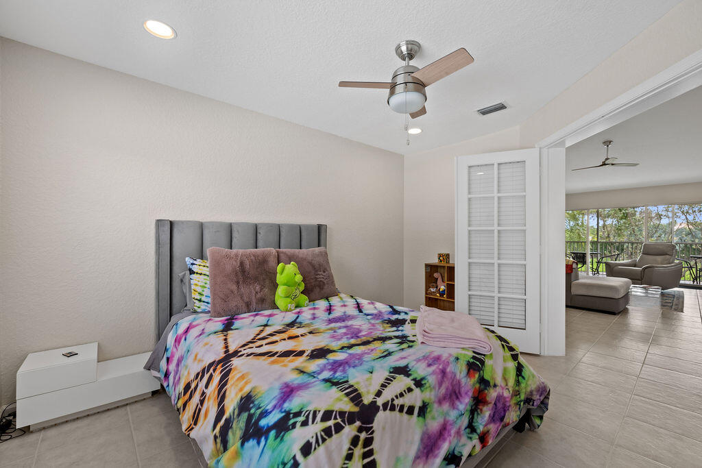 8050 Aberdeen Drive 202 Property Photo 11