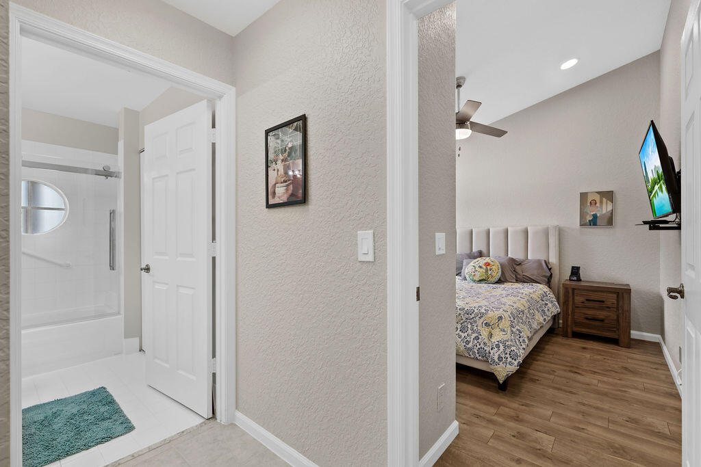 8050 Aberdeen Drive 202 Property Photo 27