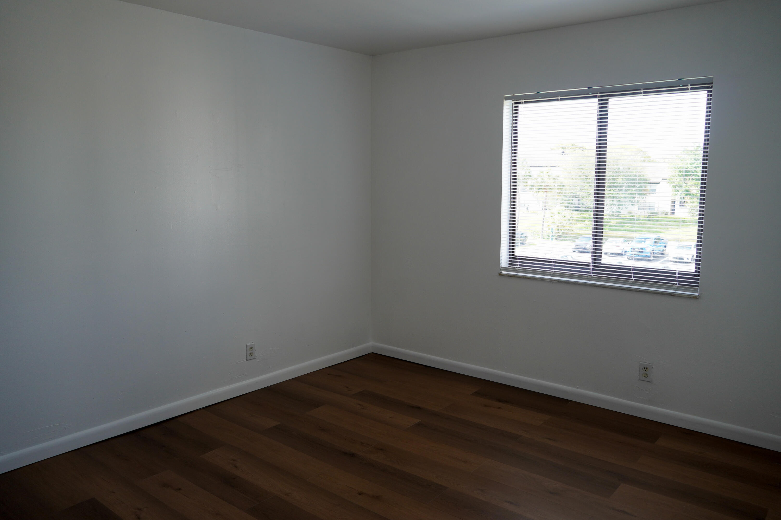 B26015701 Property Photo 7