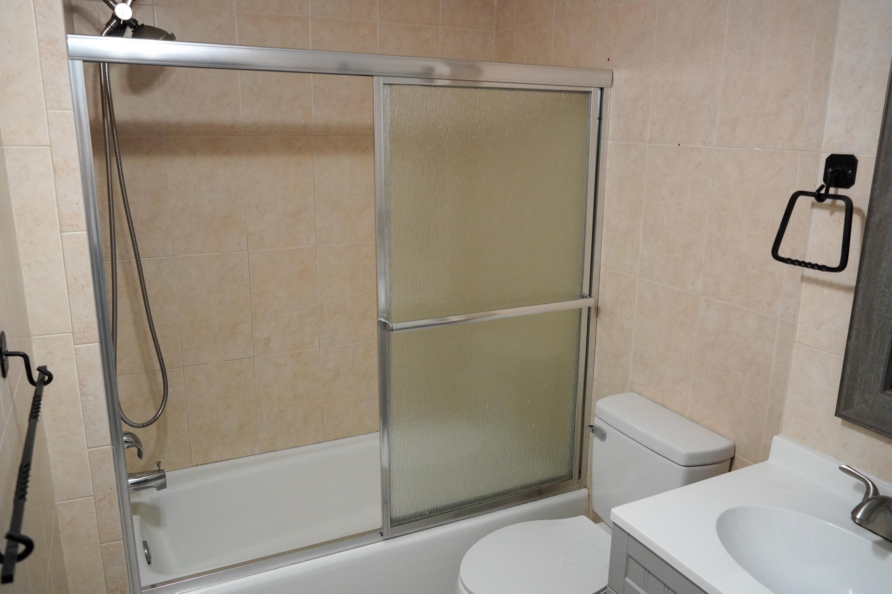 B26015701 Property Photo 13