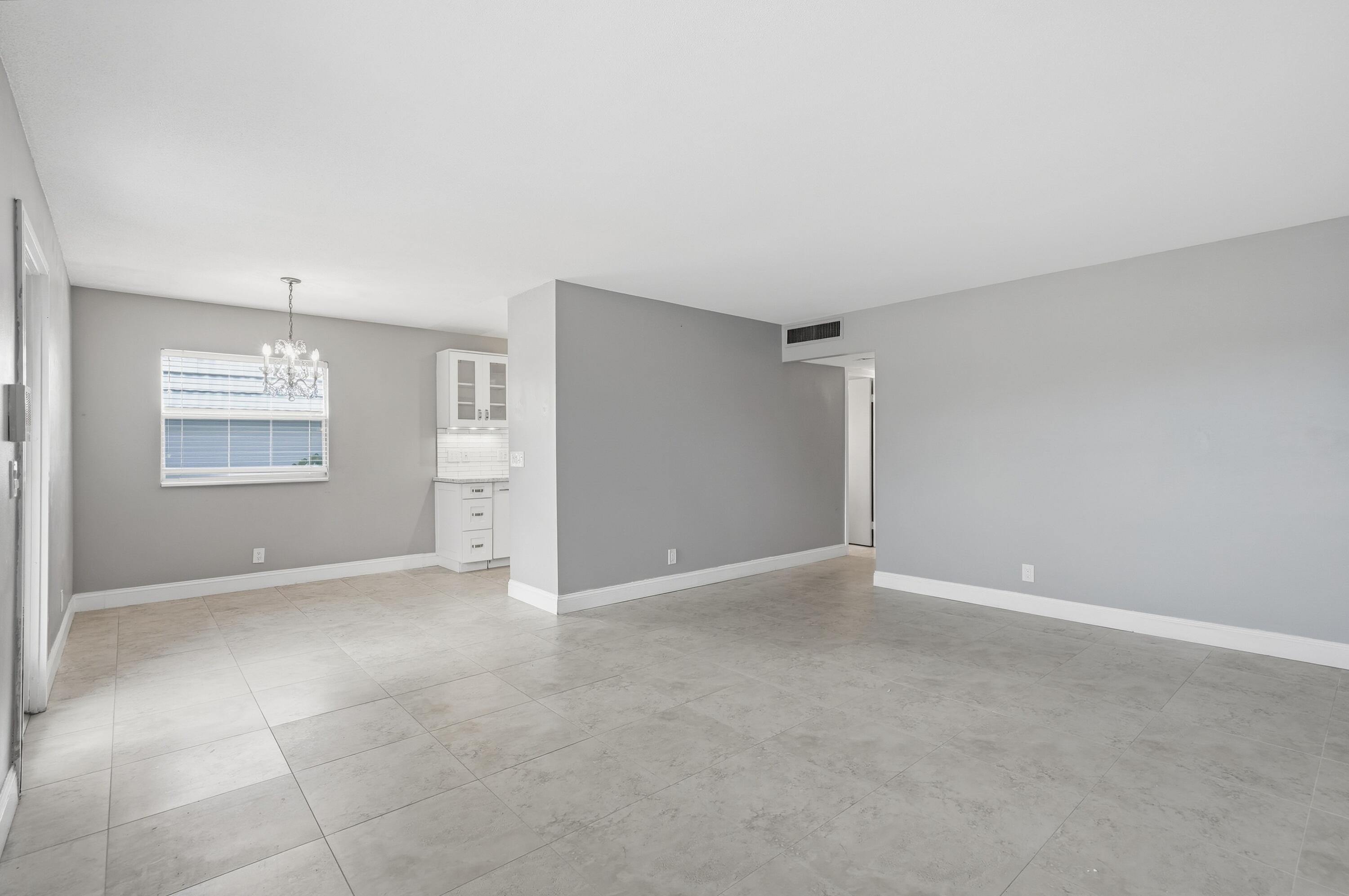 373 Tuscany G Property Photo 15