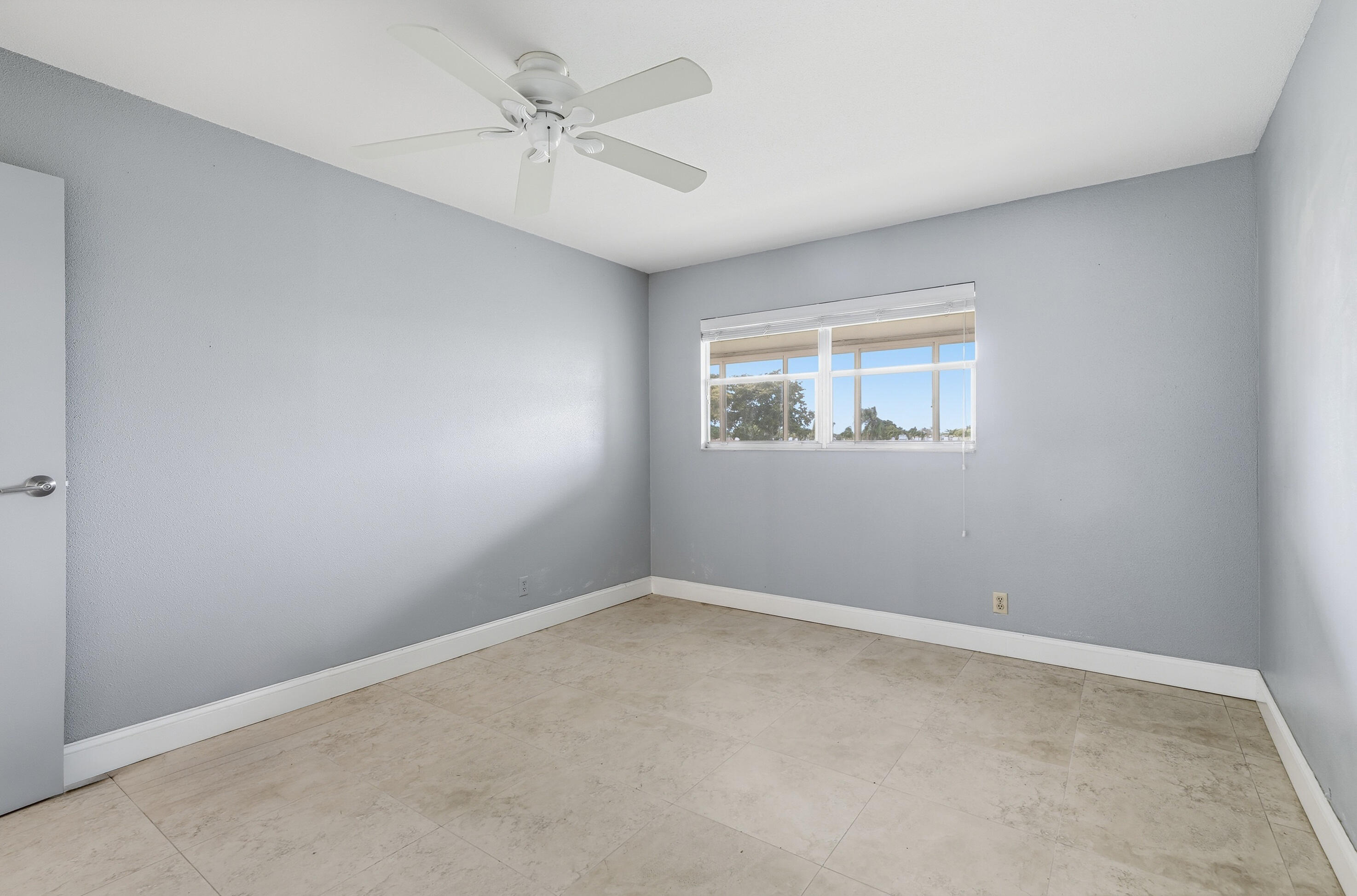 373 Tuscany G Property Photo 27