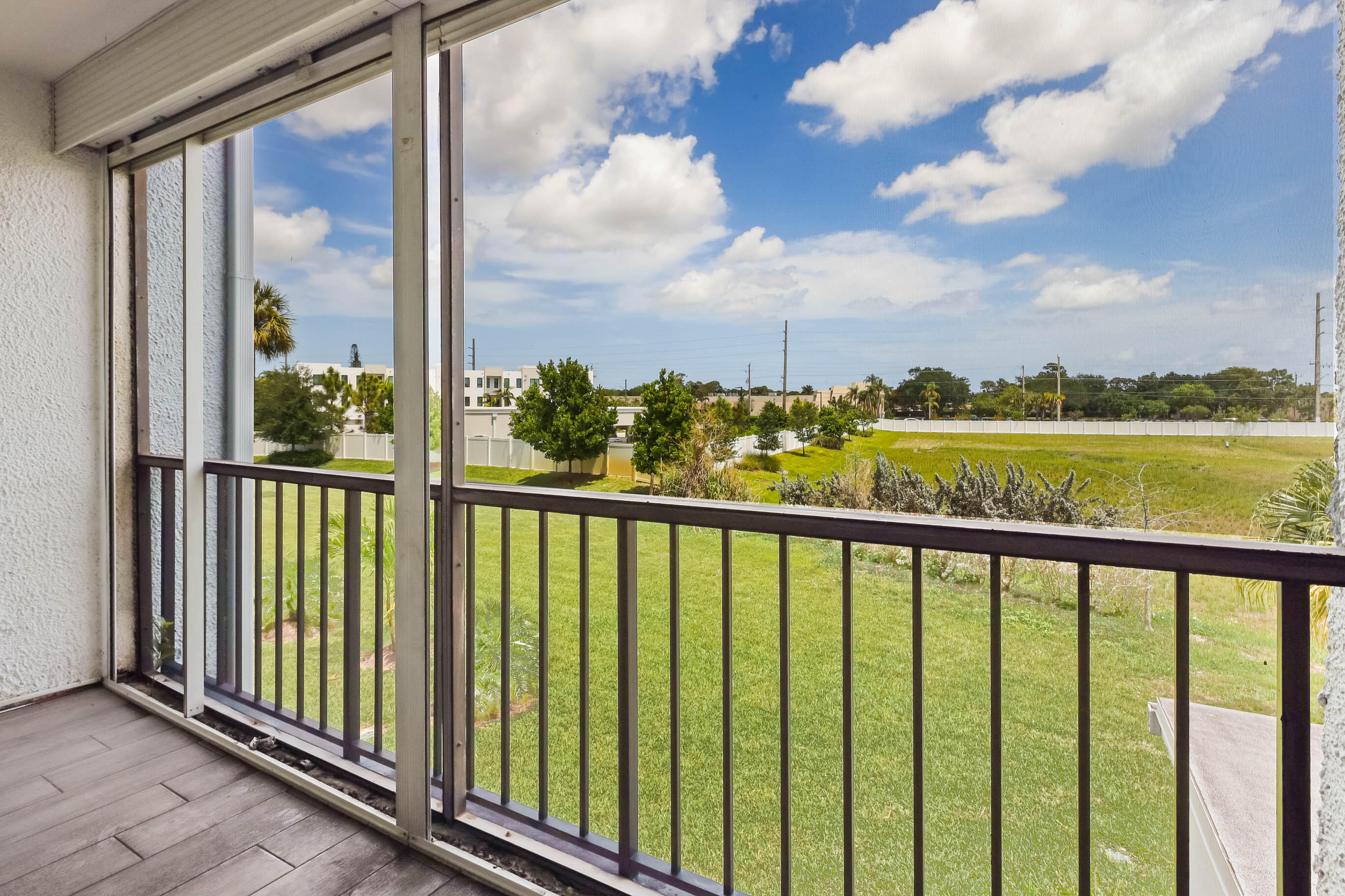 4254 Deste Court 208 Property Photo 9