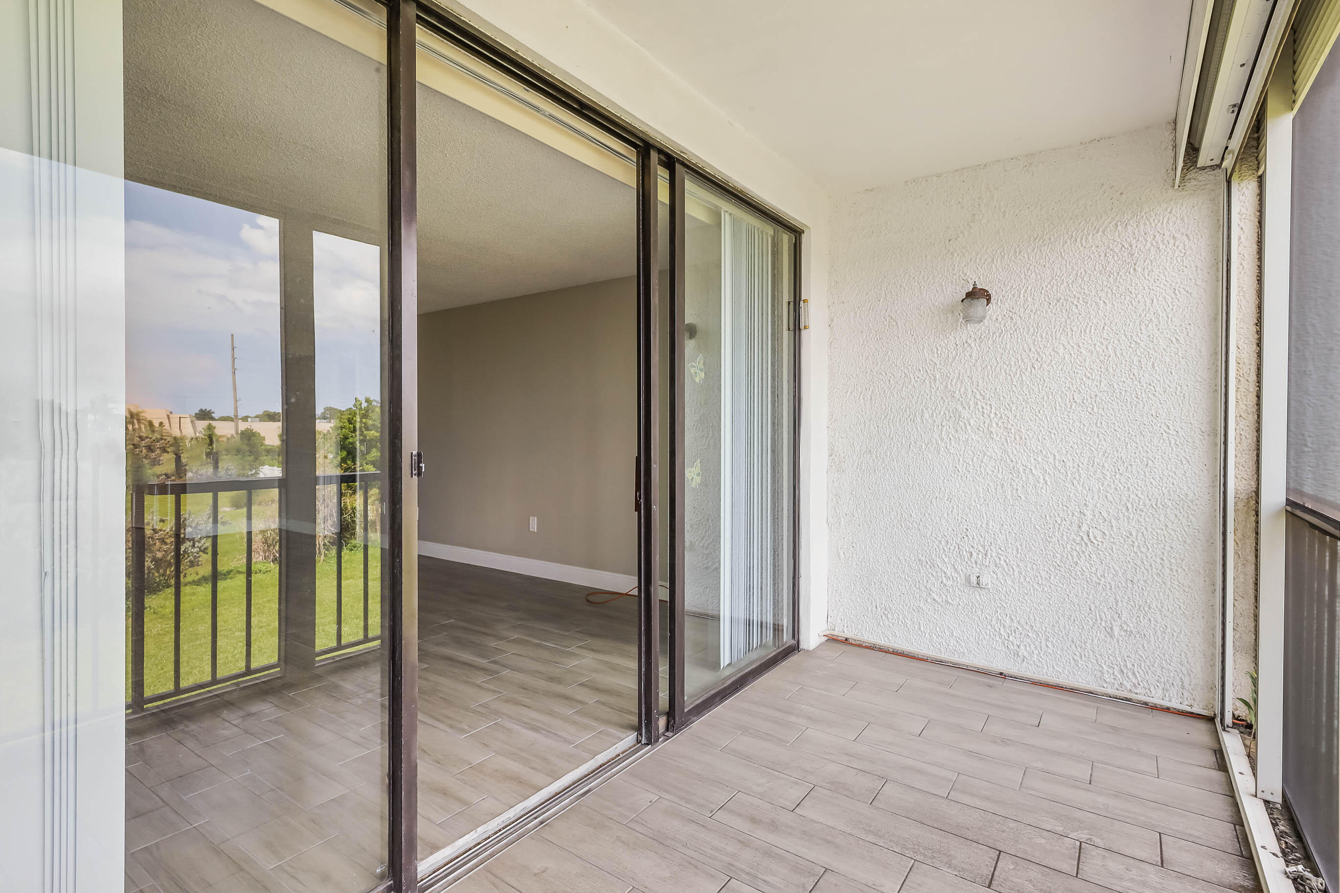 4254 Deste Court 208 Property Photo 10