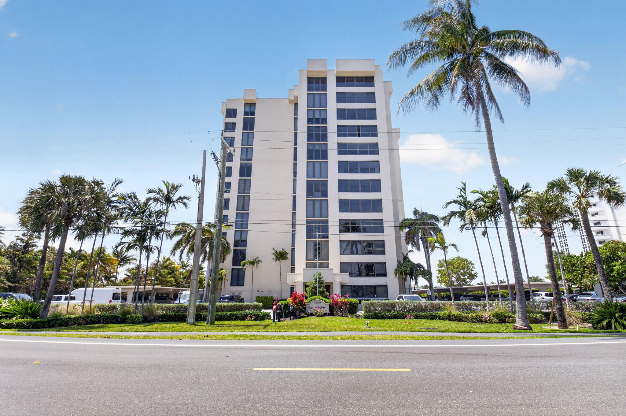 2220 S Ocean Boulevard 304 Property Photo 2
