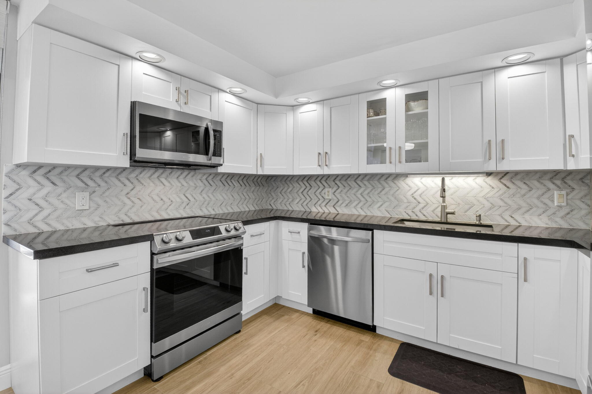 2220 S Ocean Boulevard 304 Property Photo 16
