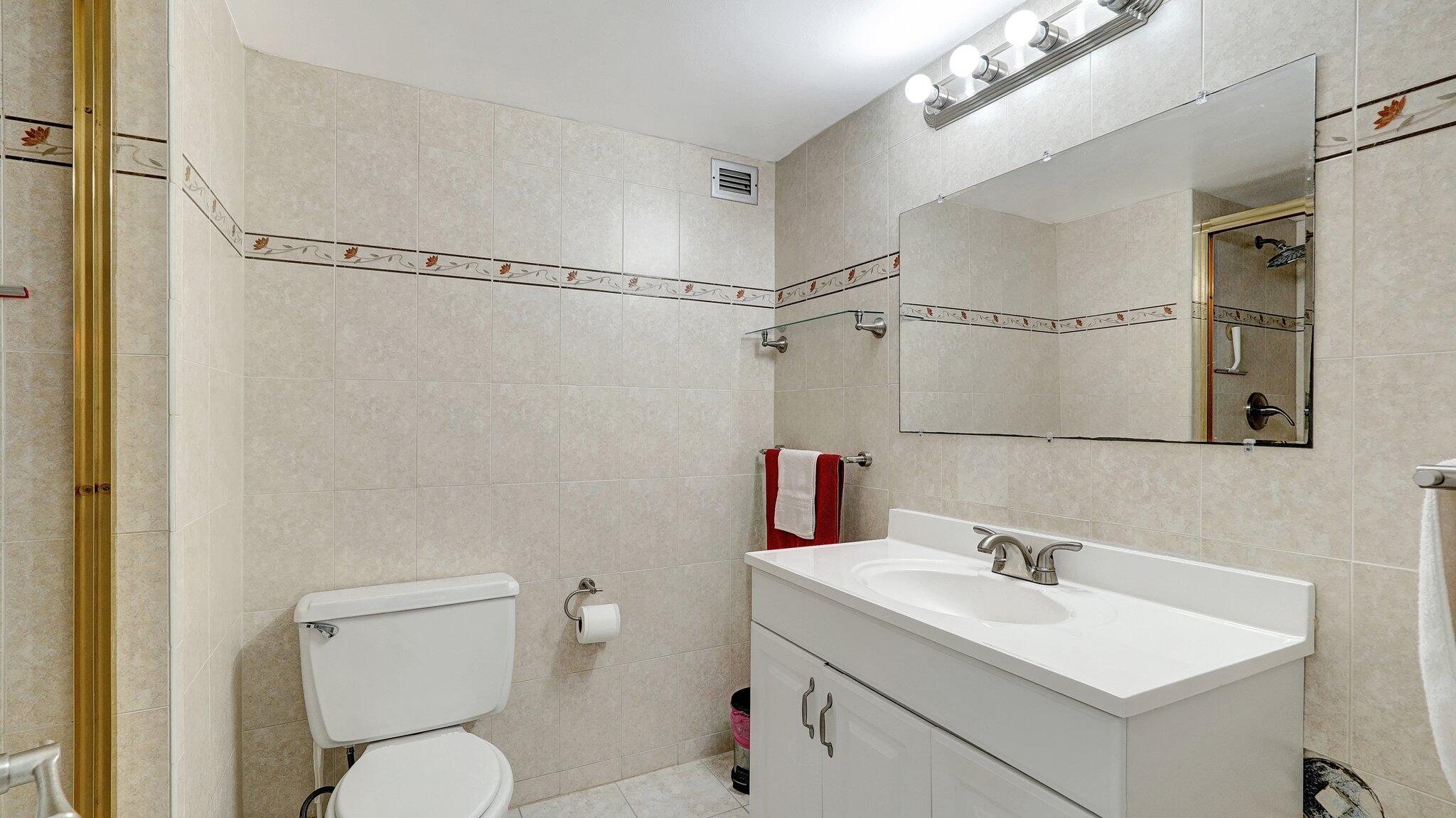 427 Golden Isles Drive 5j Property Photo 26