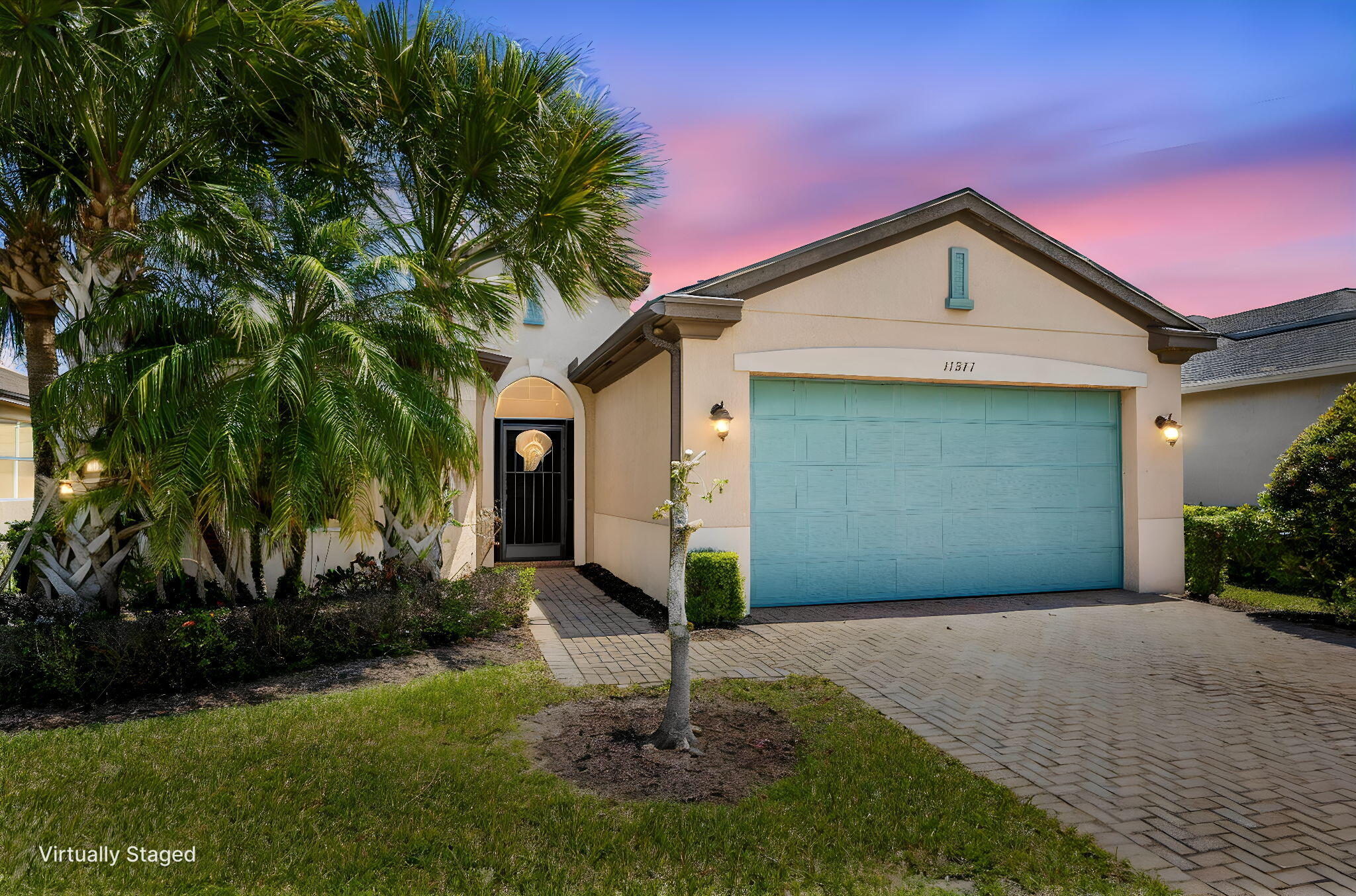 11277 SW LAKE PARK Drive Property Photo 1
