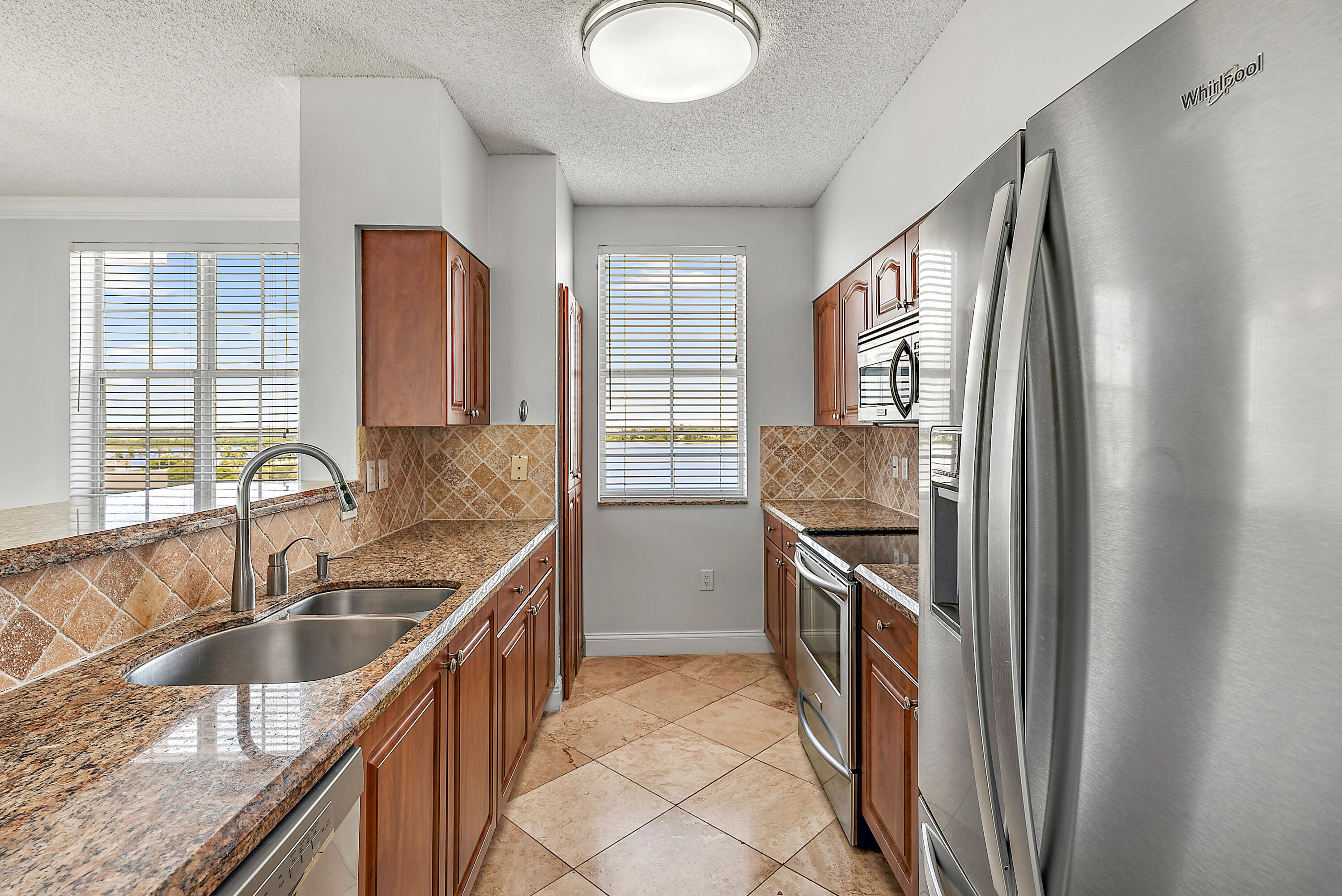 616 Clearwater Park Road 913 Property Photo 10