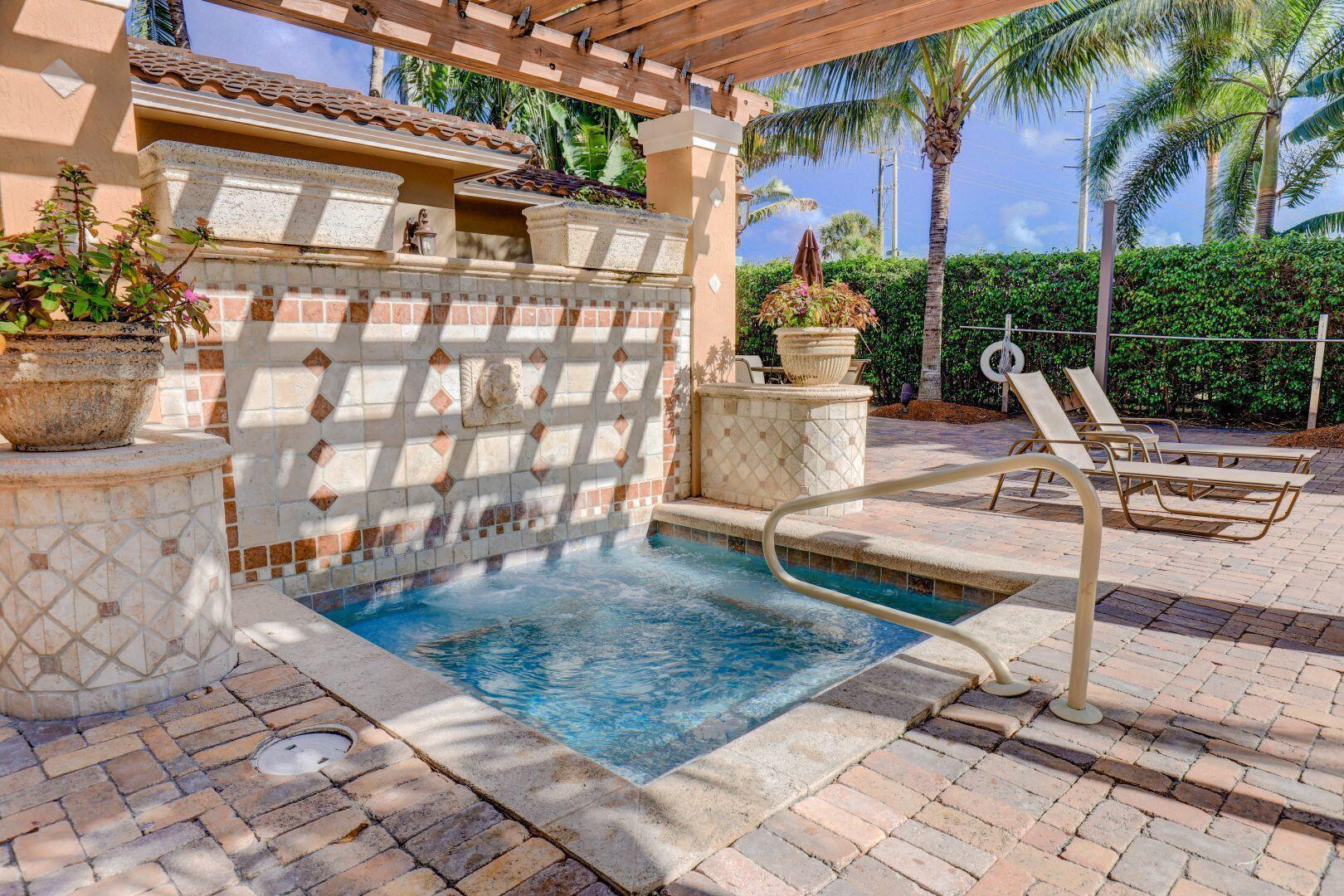 616 Clearwater Park Road 913 Property Photo 22