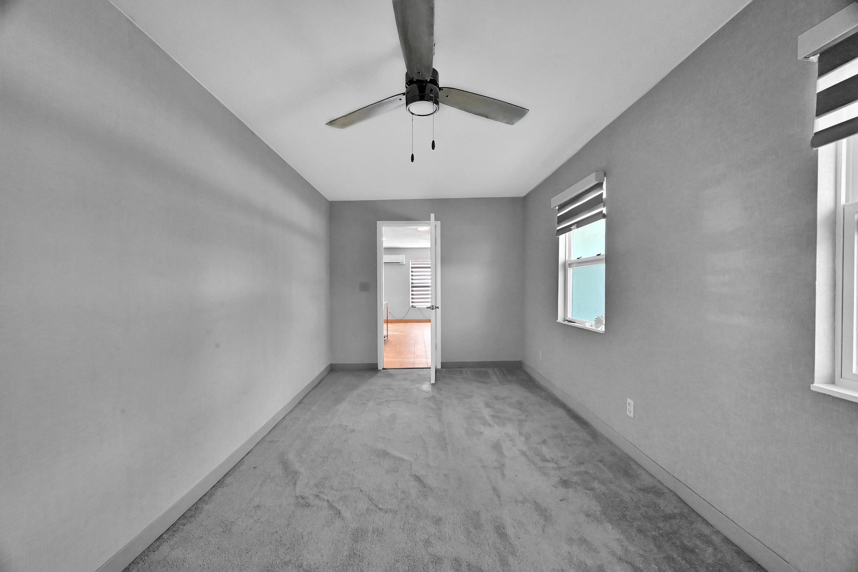 6385 86th Place Property Photo 12