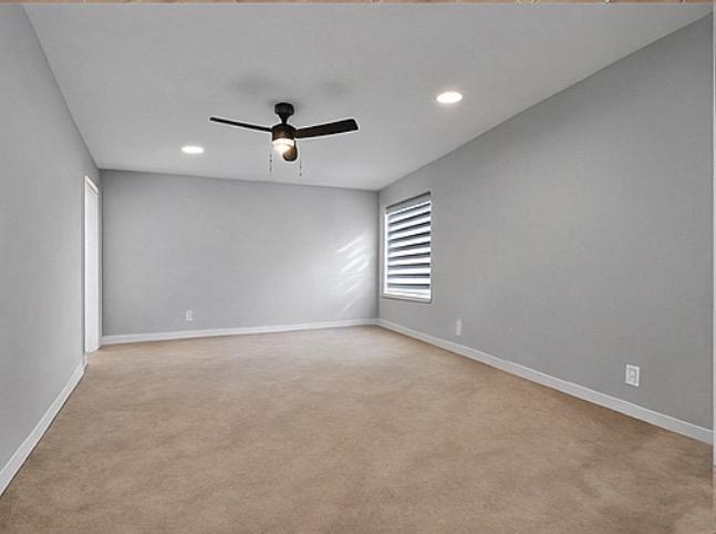 6385 86th Place Property Photo 20