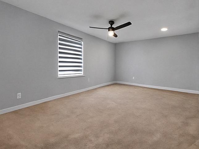 6385 86th Place Property Photo 21